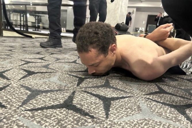 31歲男子艾倫闖入白宮記者協會晚宴並爆發激烈槍戰。（翻攝自@realDonaldTrump）