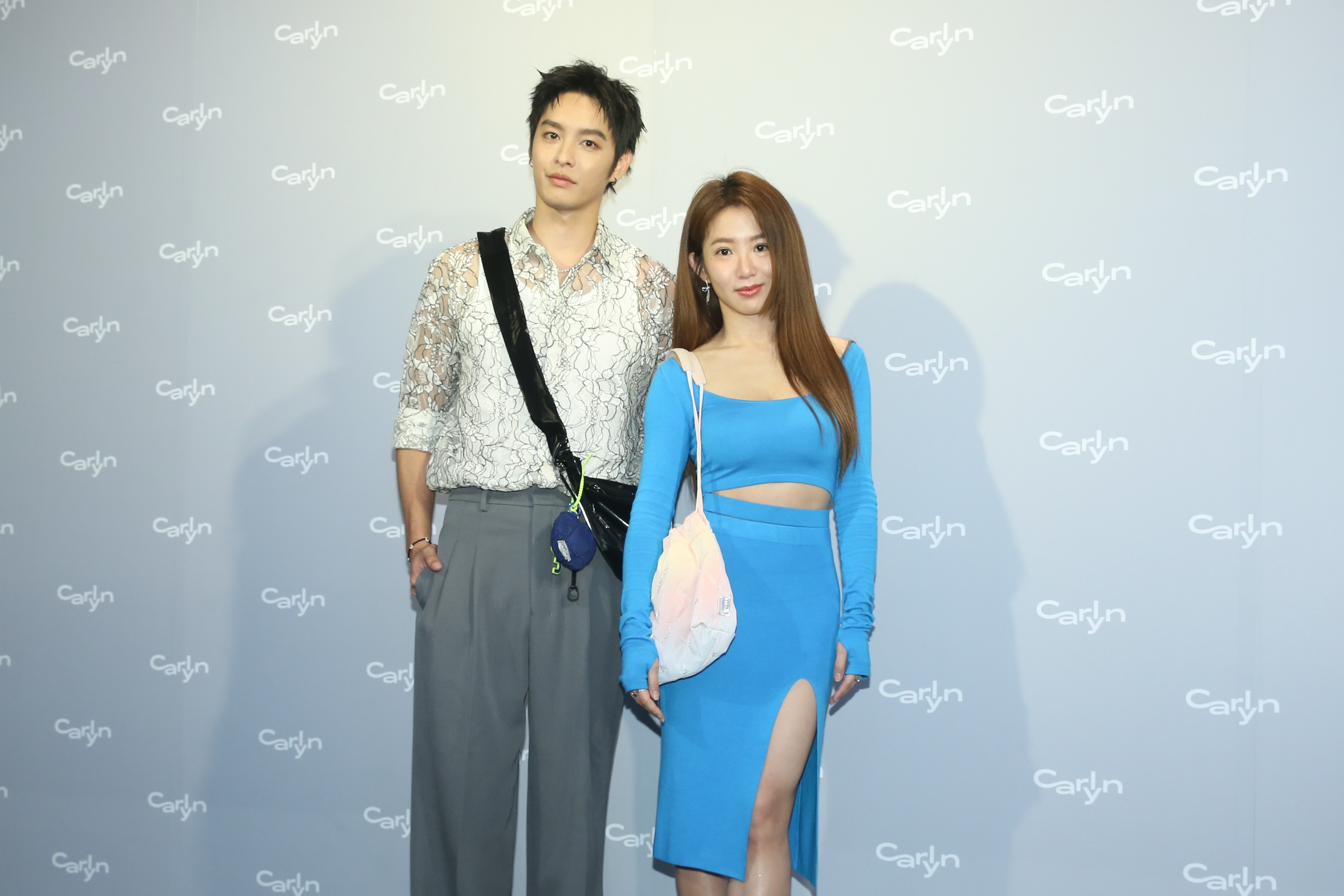 曹佑寧與郭書瑤連袂出席CARLYN快閃店開幕活動。