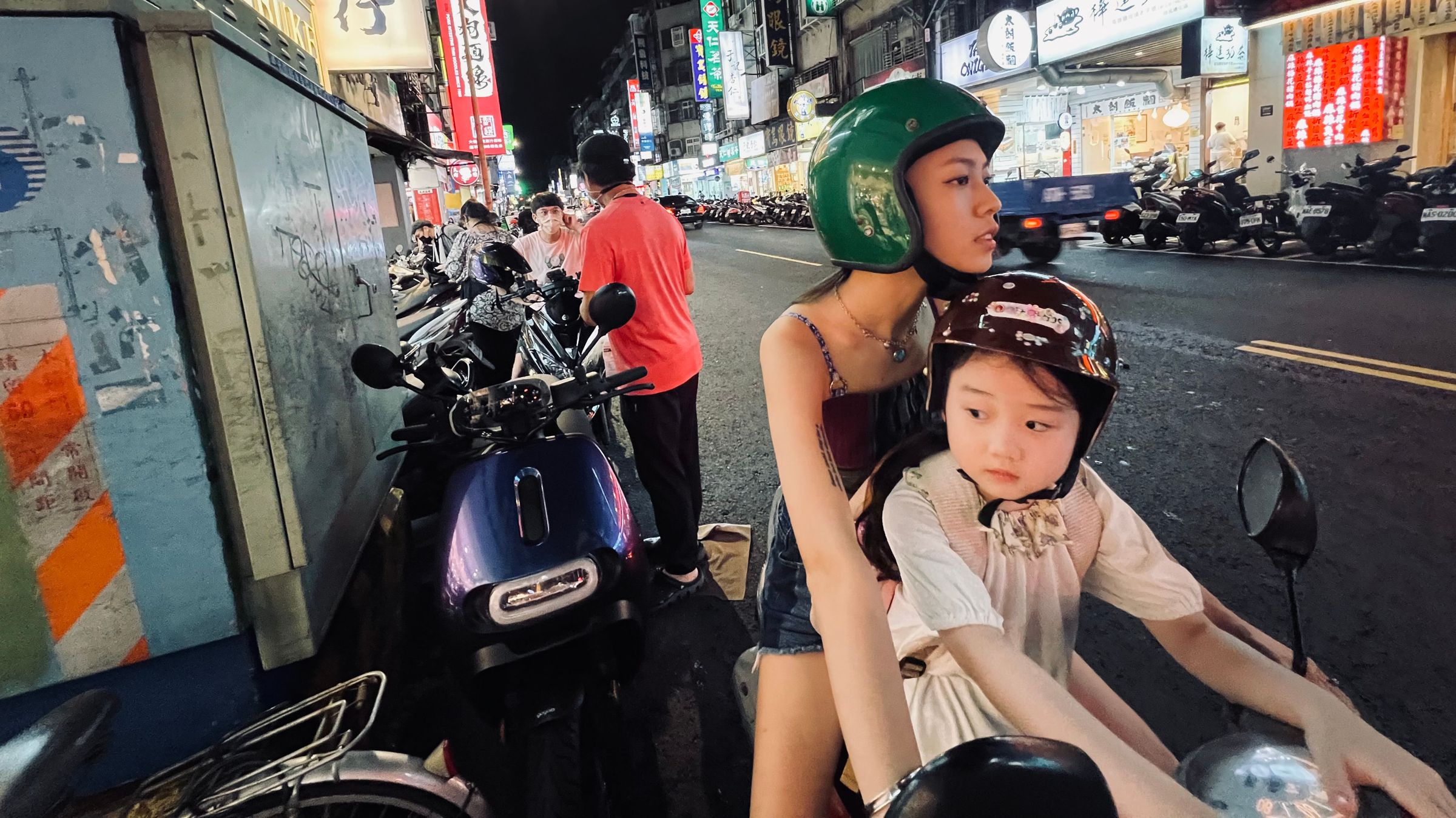 《左撇子女孩》取材自導演鄒時擎的童年記憶,是本屆雄影開幕片之一。(高雄電影節提供)