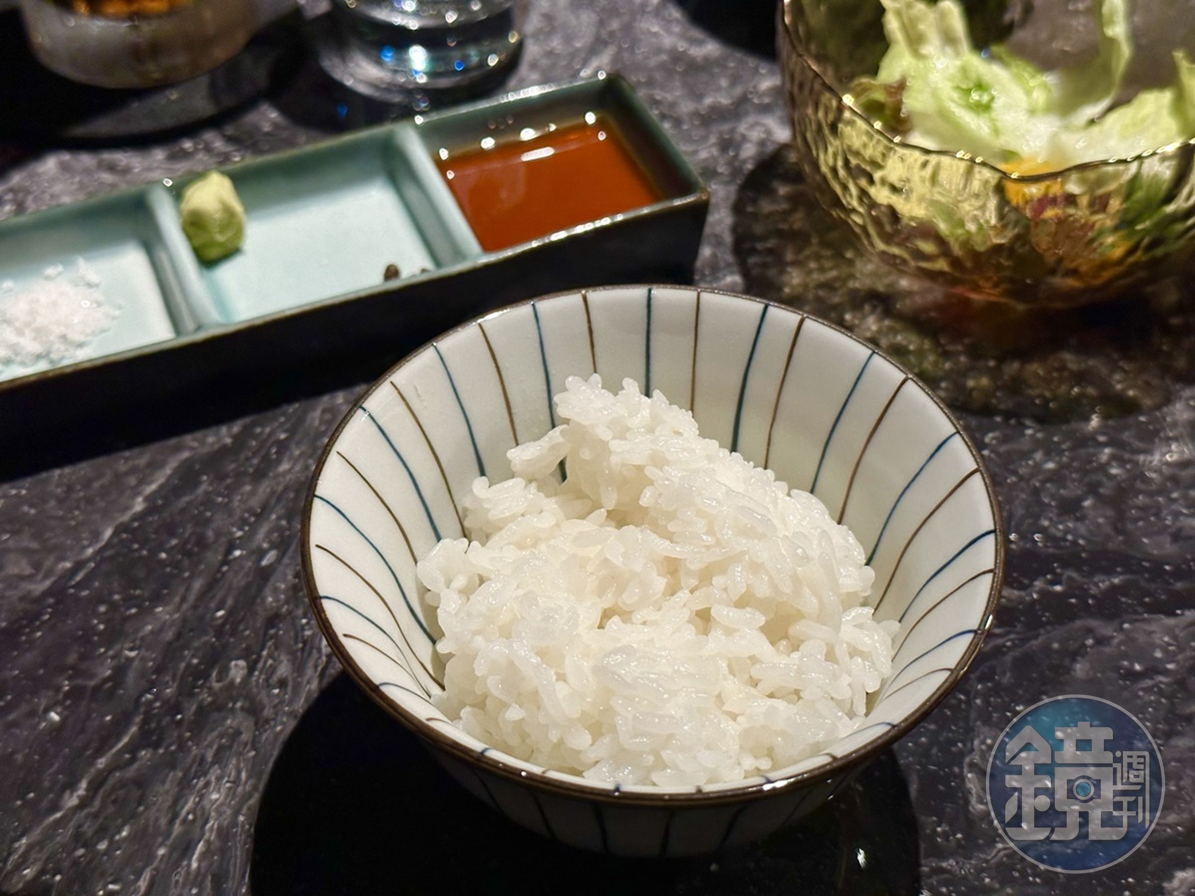腿三角肉油脂較多,可以配白飯解膩。