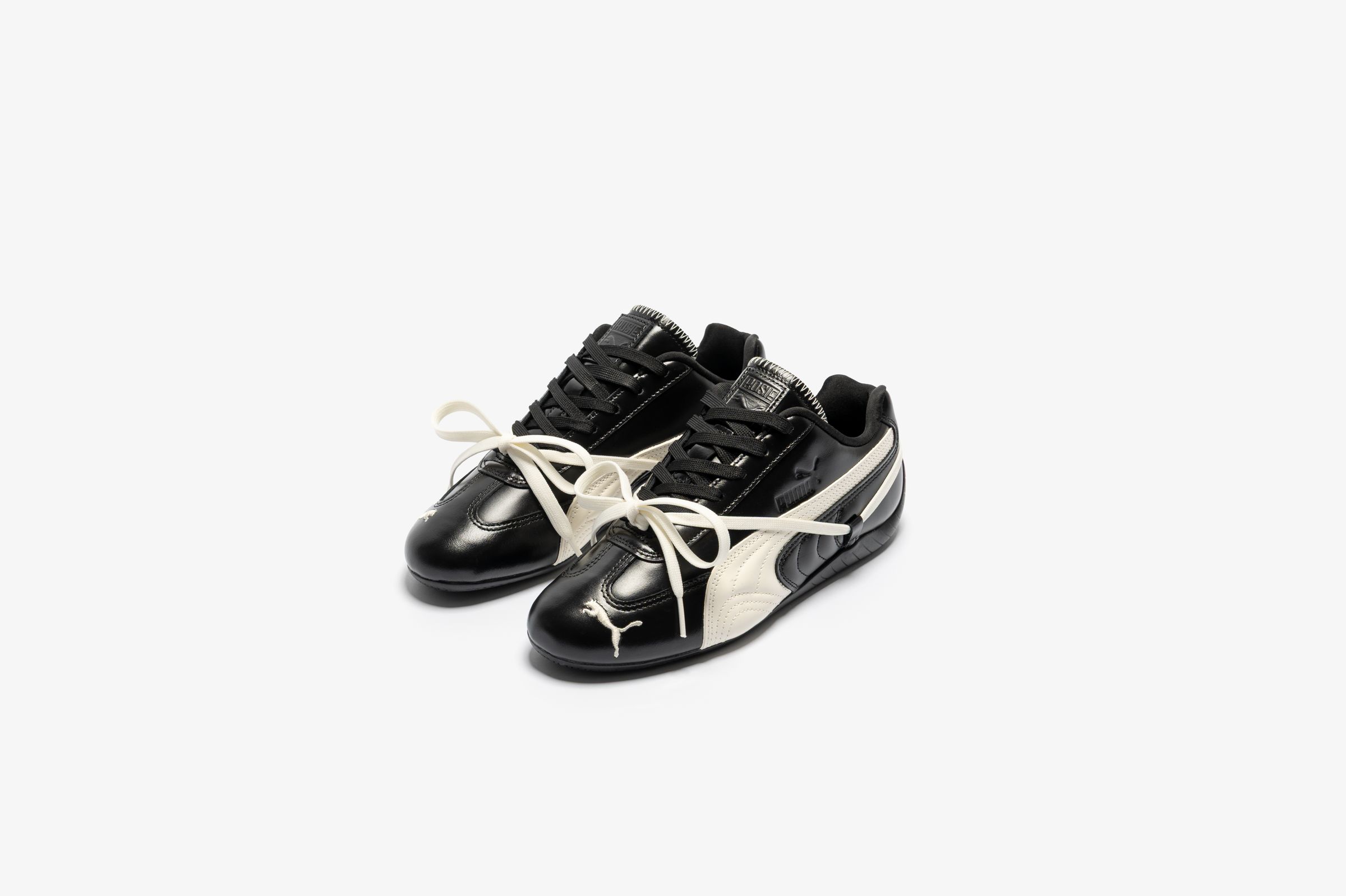 PUMA x ROSÉ聯名系列Speedcat x ROSÉ，NT$3,680。（PUMA提供）