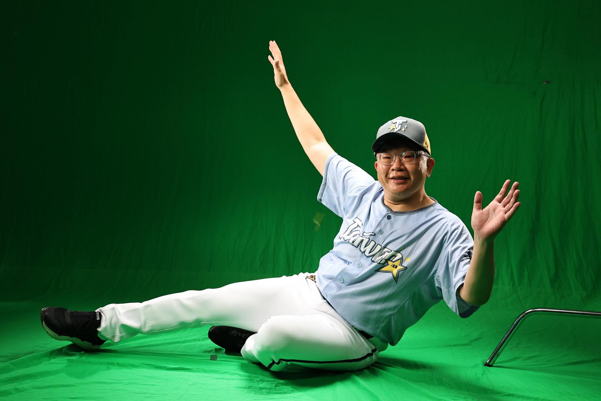 蔡其昌建議說若要對付大谷,不如問問鄉民意見。(翻攝蔡其昌臉書)