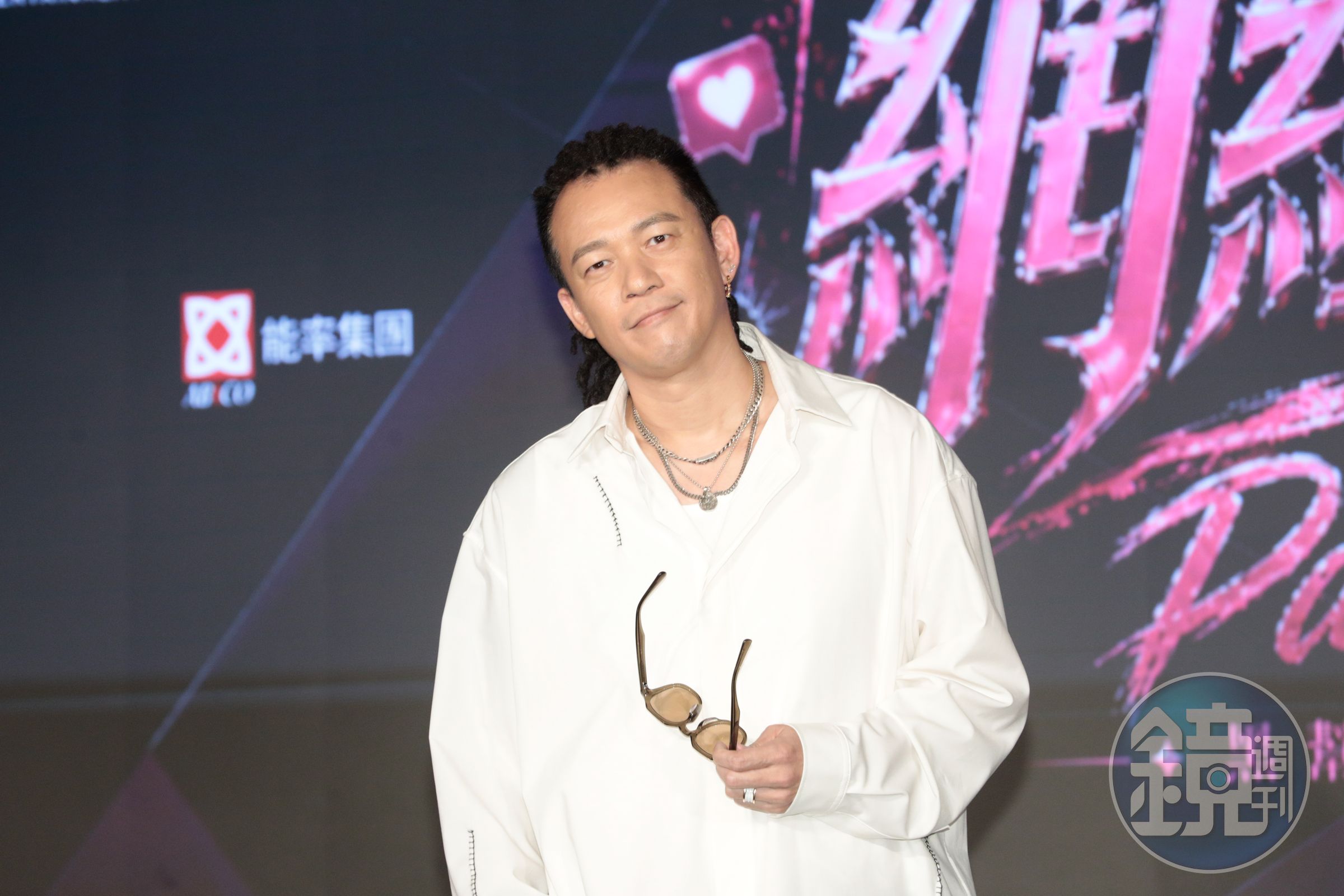 育有2子1女的白吉勝，自認女孩要富養，因此對女兒「白花油」 特別偏心，會盡量滿足她的要求。
