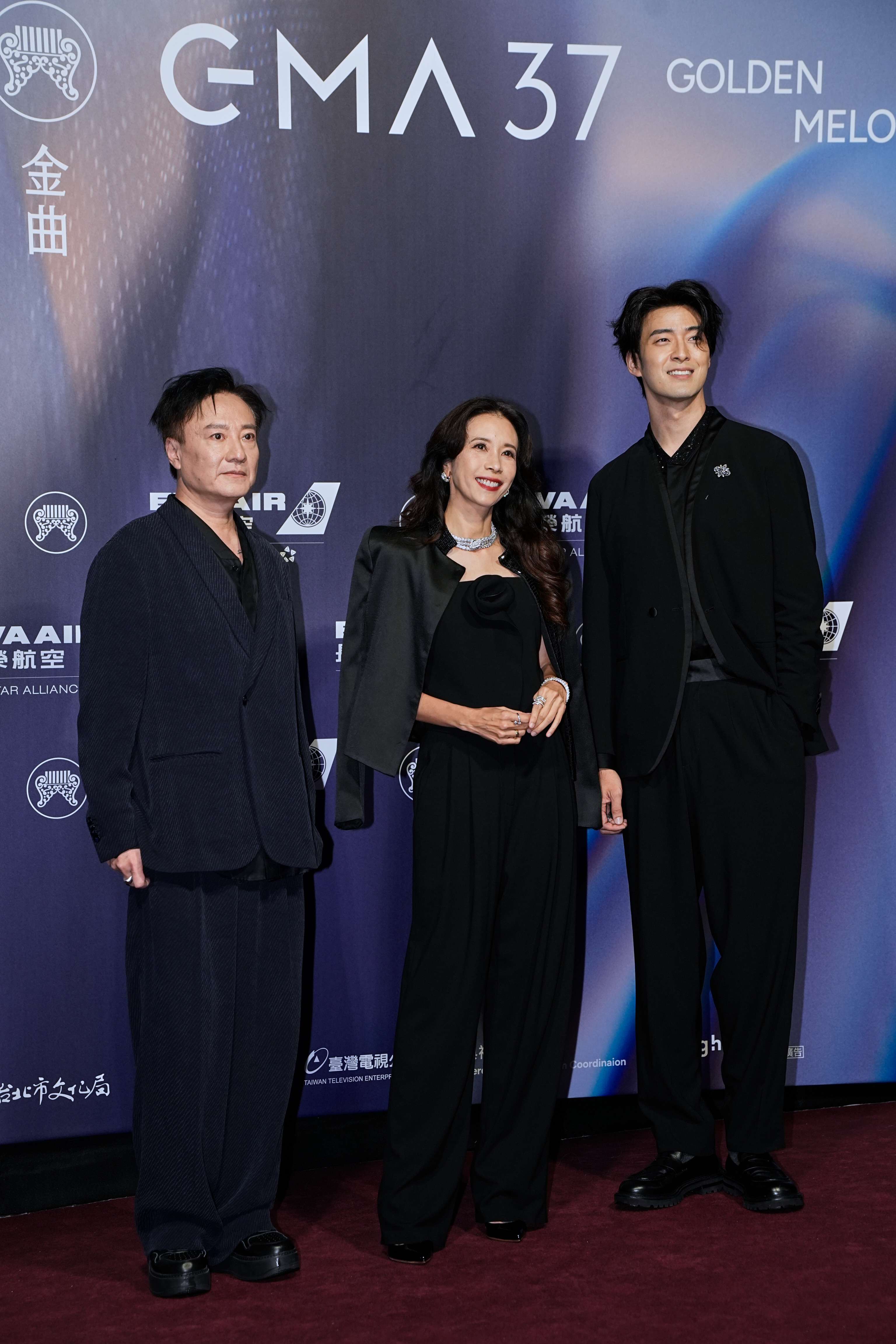 莫文蔚將攜手親自組成的搖滾樂團「The Masters」帶來特別演出。