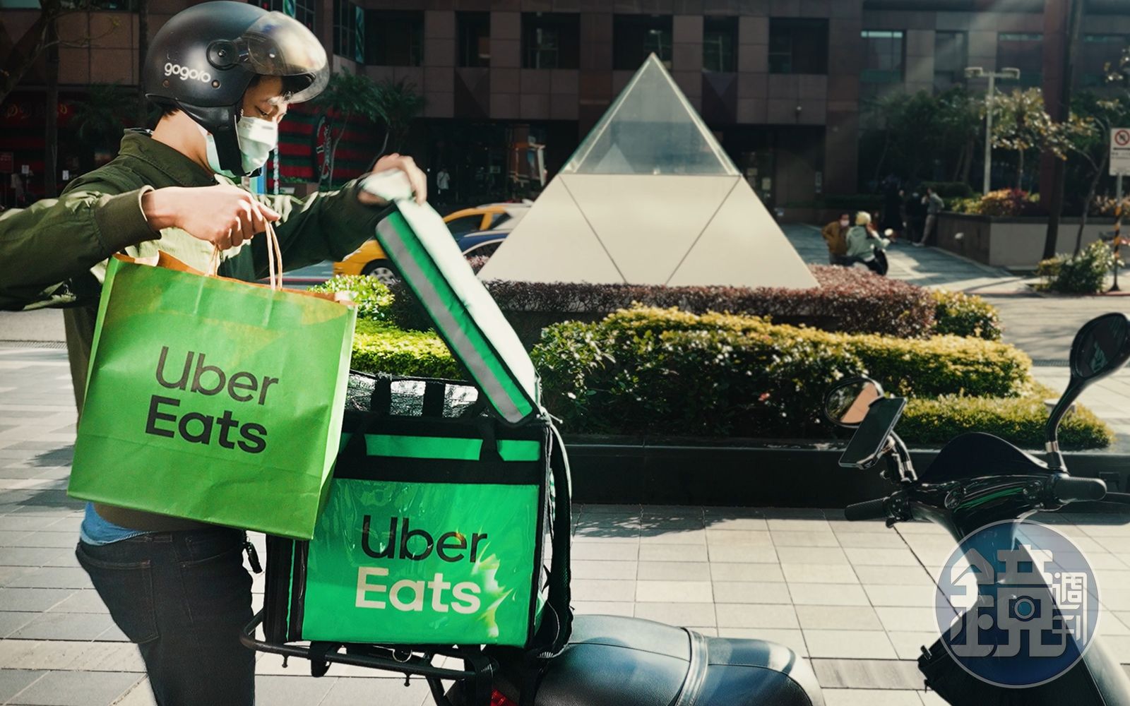 外送專法逼漲價1/全網都在問Uber Eats服務費到底是什麼? 大家都在為外送專法付出代價!