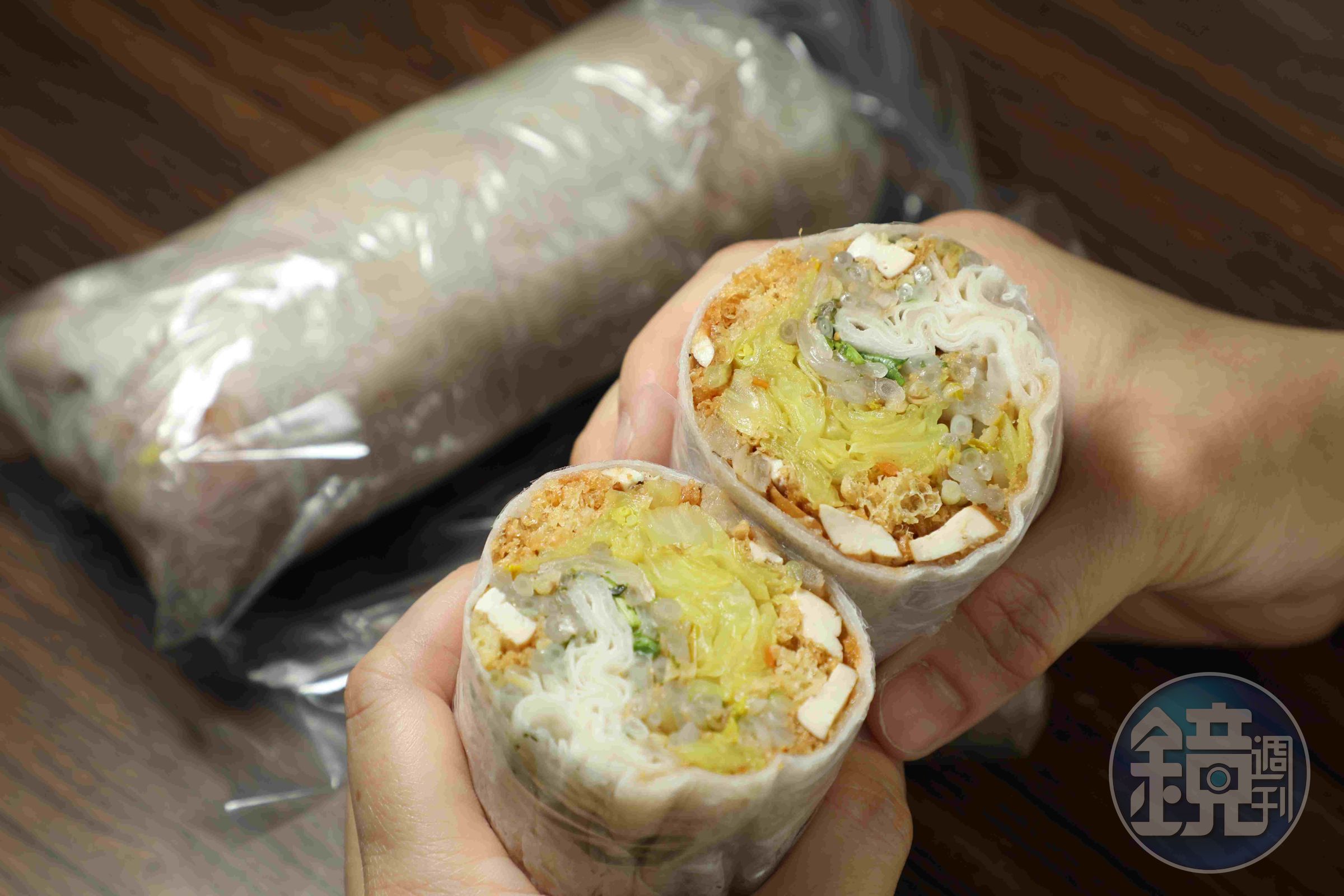 營養豐富又攜帶便利的潤餅捲,有原味、辣味、芥末口味,也可做成素食。
