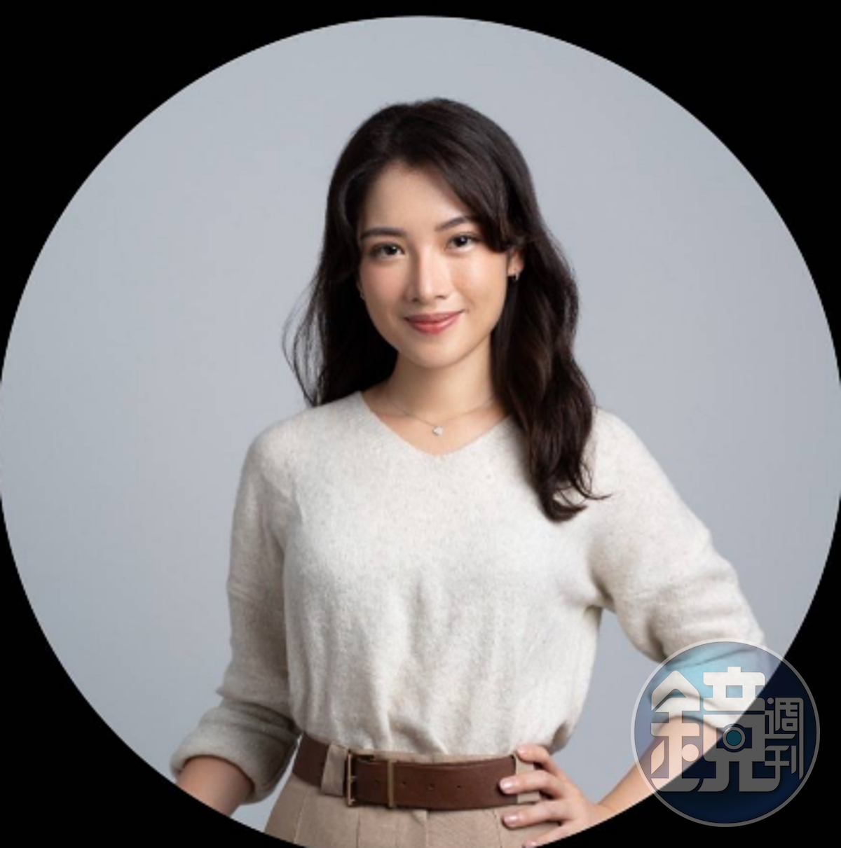 經本刊獨家掌握,圖片中的女子即為薄瓜瓜妻子許惠瑜。