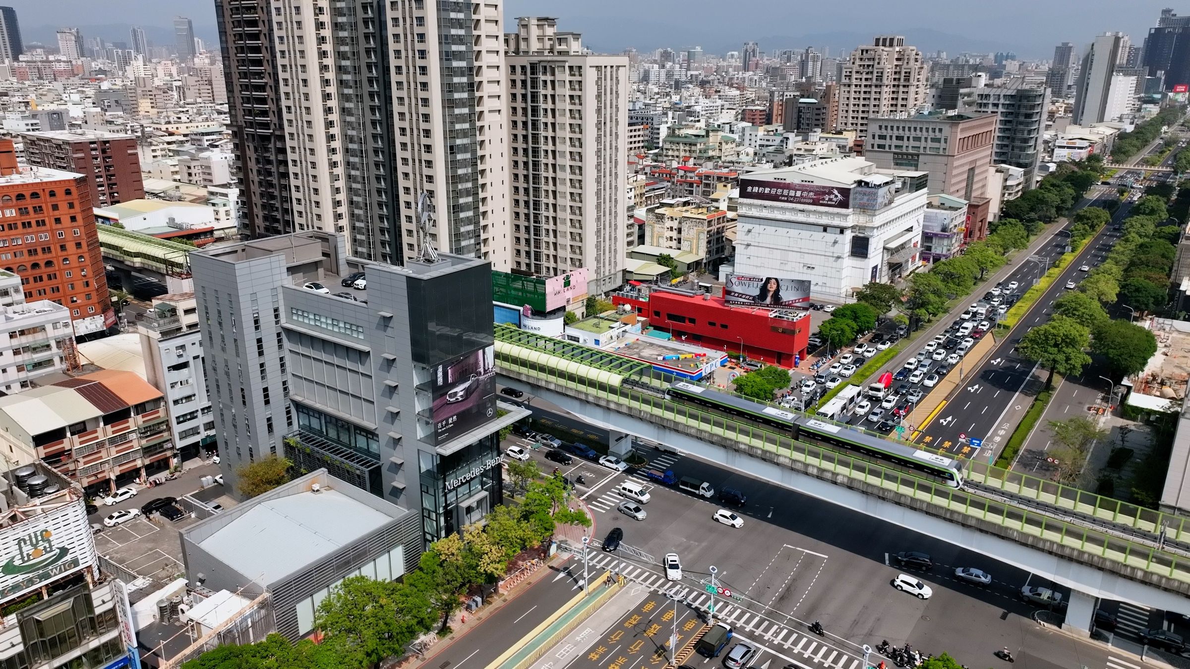 余博文教授觀察，台中捷運通車後也為台中的都市發展帶來加速成長。