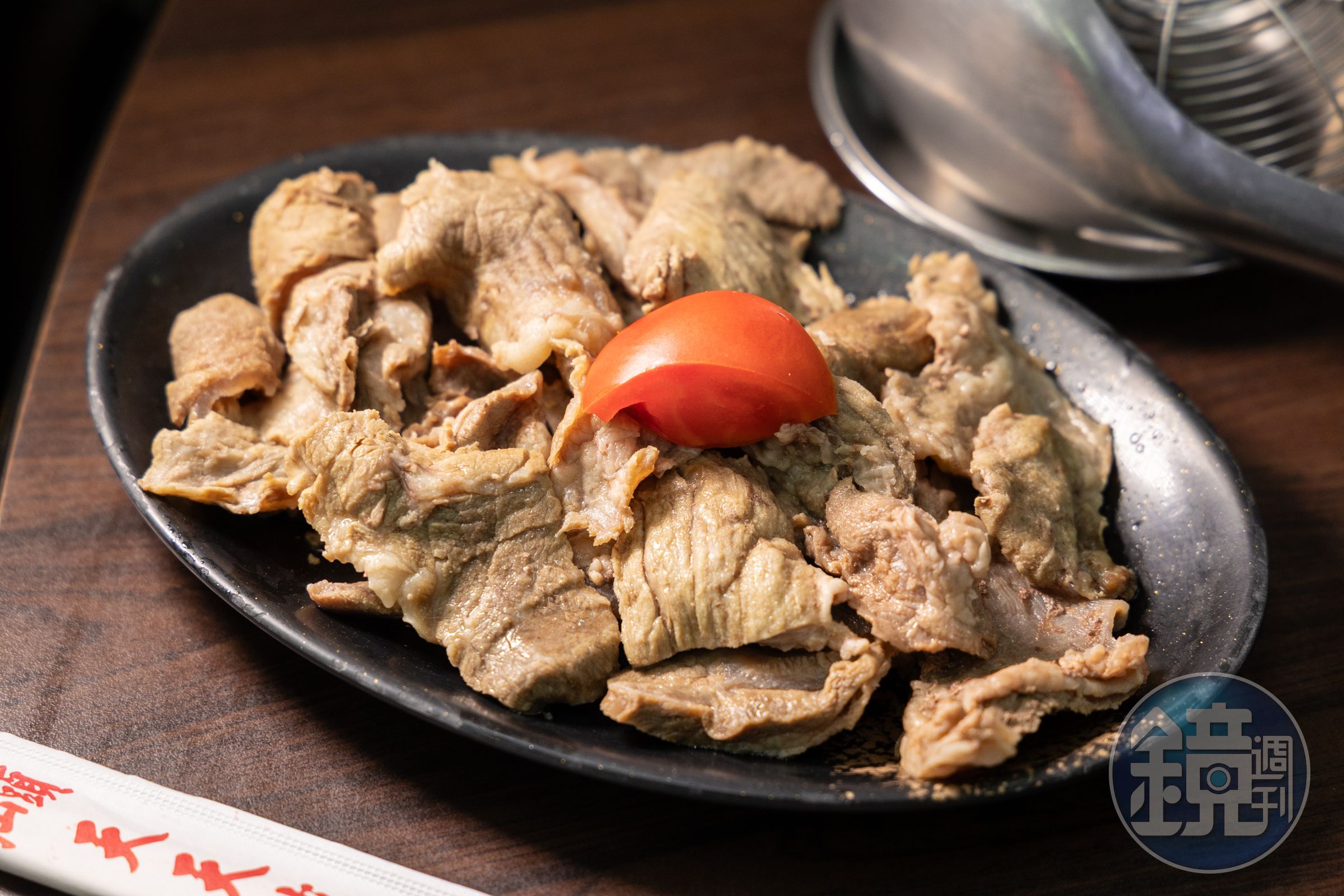喜歡有嚼感的,可以點「牛肉半筋半肉」。(260元/份)