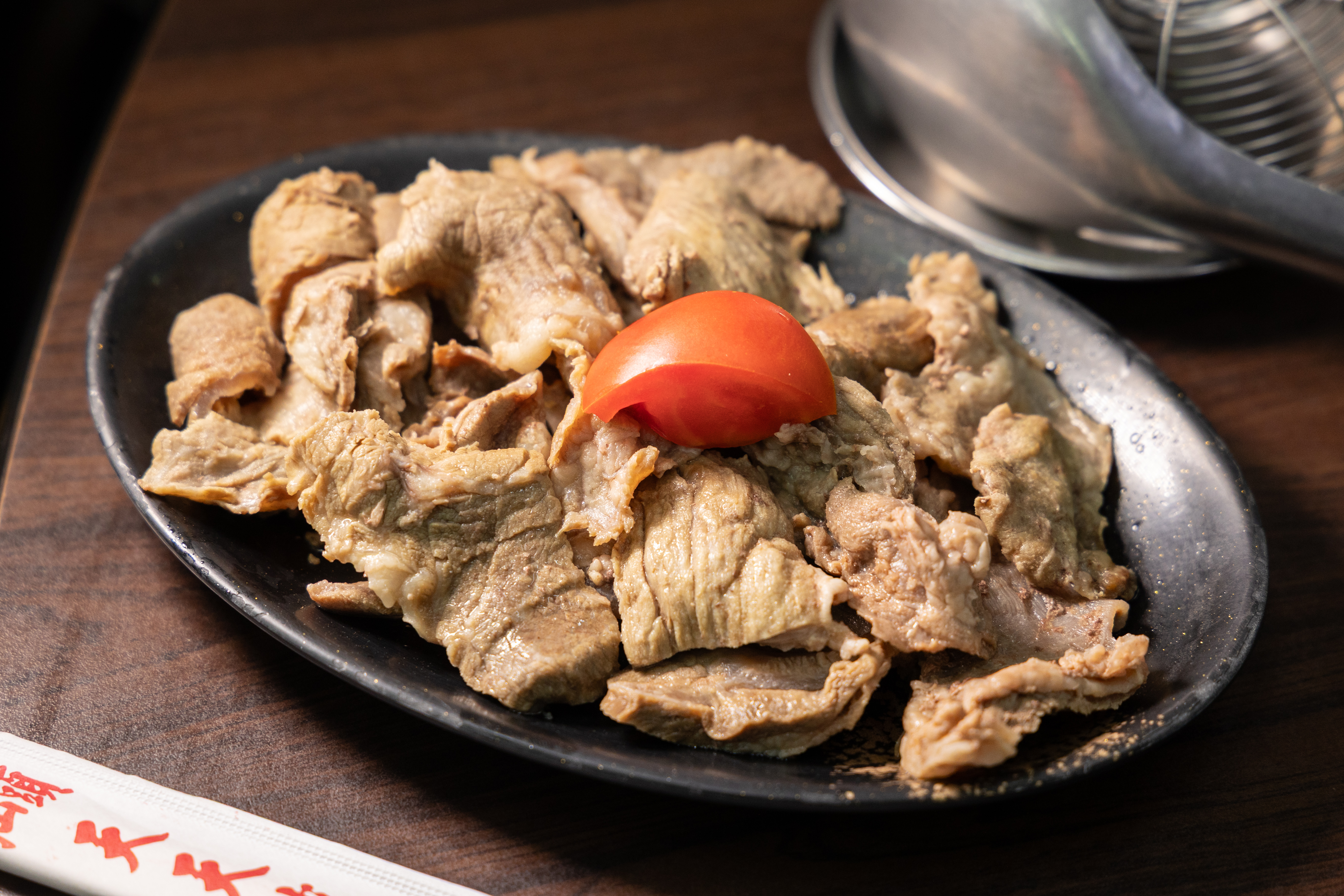 喜歡有嚼感的,可以點「牛肉半筋半肉」。(260元/份)