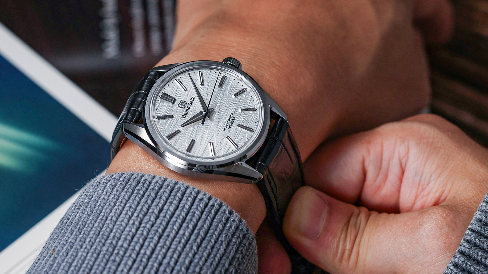 GRAND SEIKO Evolution 9 Collection｜SLGW003／錶徑38.6mm／鈦金屬錶殼／時、分、秒、錶背動力儲存指示／9SA4手上鍊機芯／動力儲存約80小時／日常生活用防水／定價NT$318,000