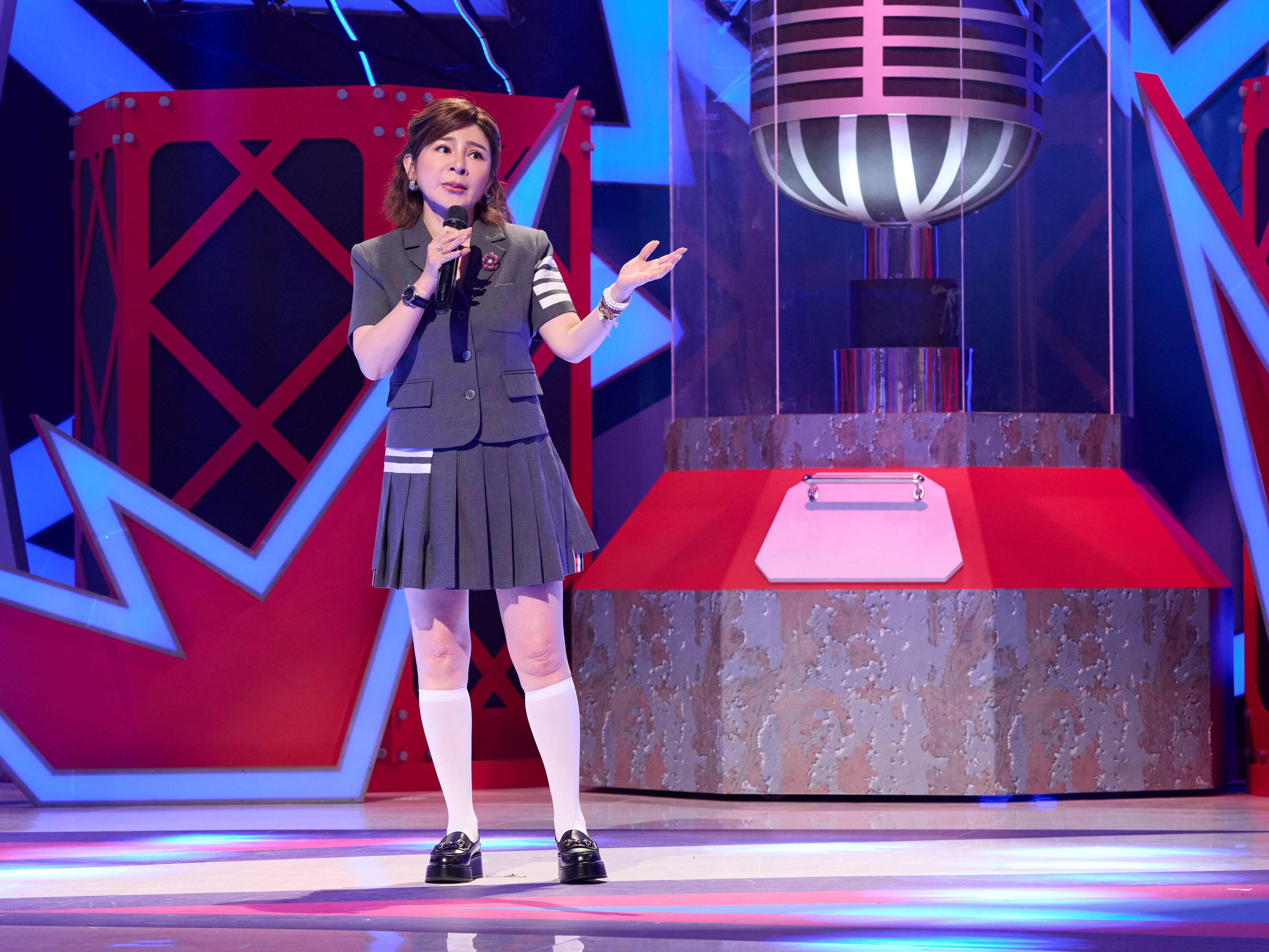 王彩樺笑稱想取代Sandy主持《Talk Talk秀台語》。（公視台語台提供）