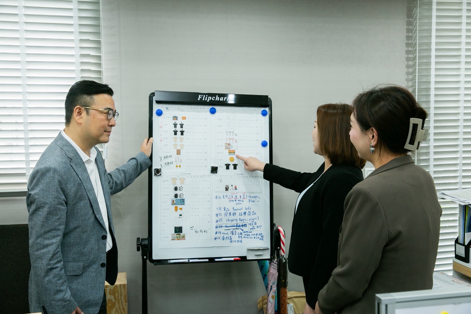 馮傑會親自面試所有員工，直接瞭解面試者想法，同時也傳達公司理念。