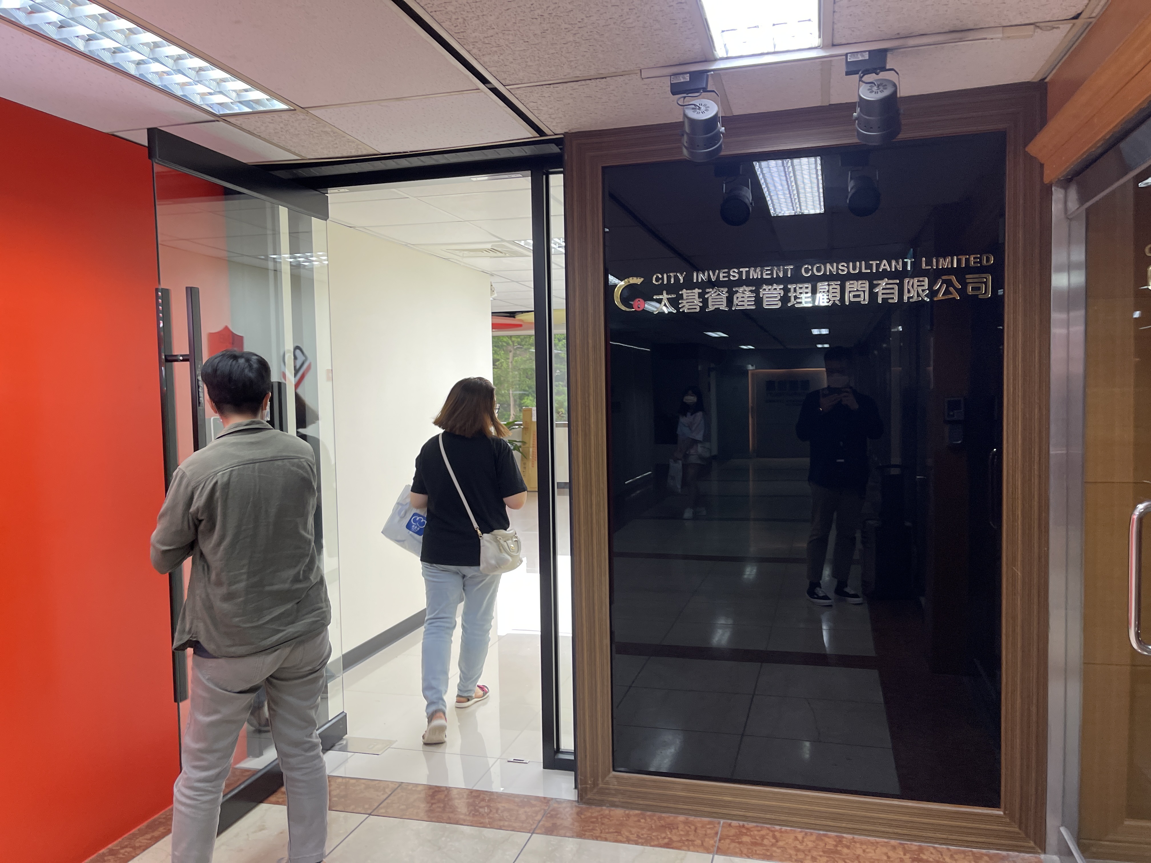 檢調約談致富、太碁12人，各以20萬至300萬元交保讓受害人不滿。（本刊資料照）