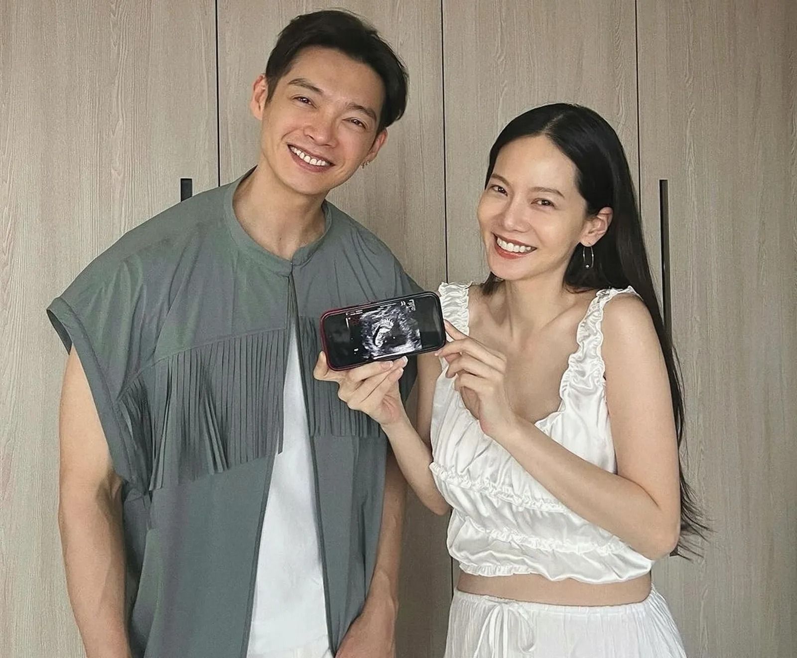 辰亦儒、曾之喬2009年結緣、緋聞傳近十年，於2020年的小年夜突然宣布結婚。（翻攝自曾之喬IG）