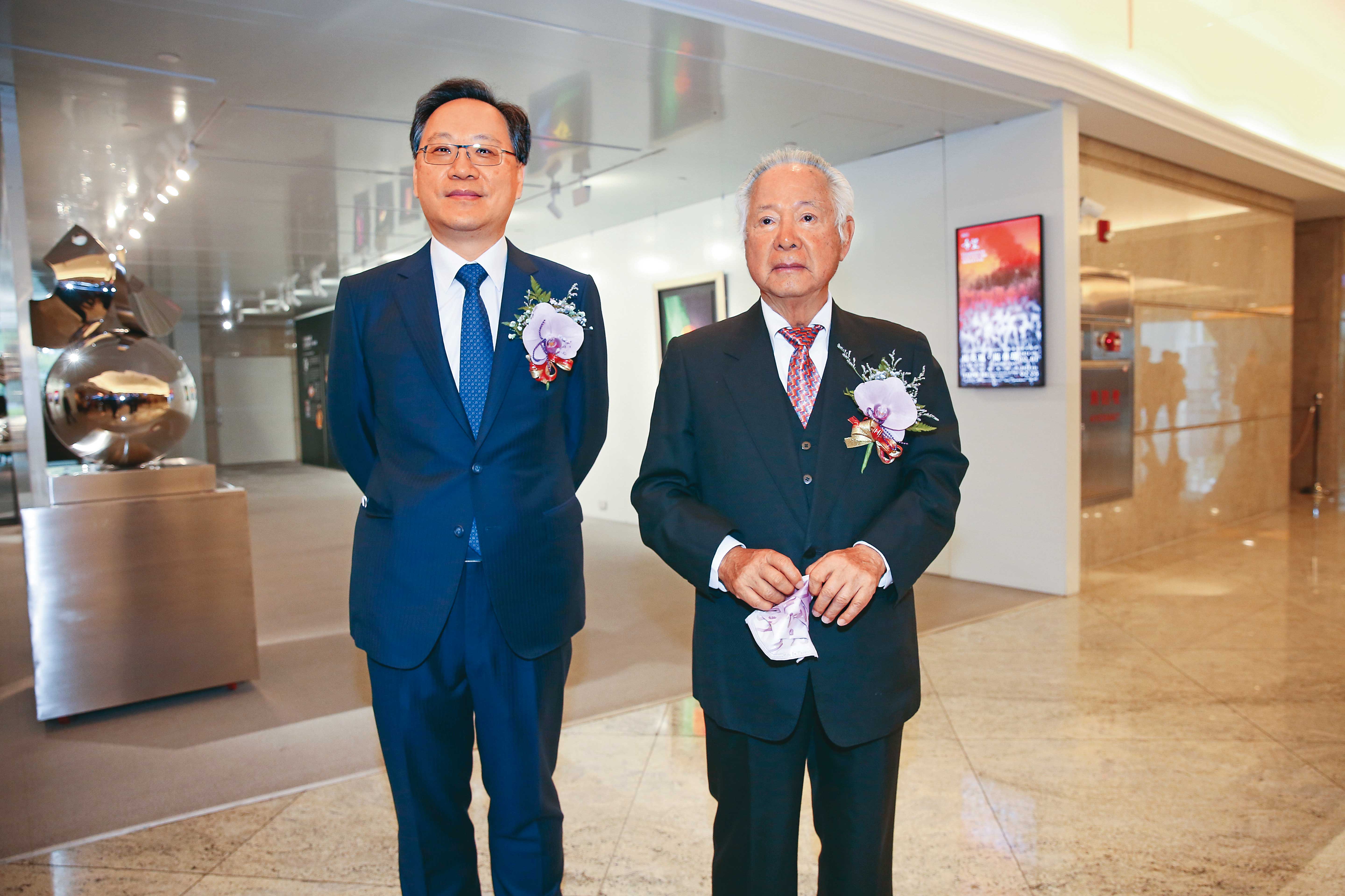 三商集團由陳河東和翁肇喜（右）、郭仲熙合夥創立，目前已交由陳翔玢（左）等二代經營。
