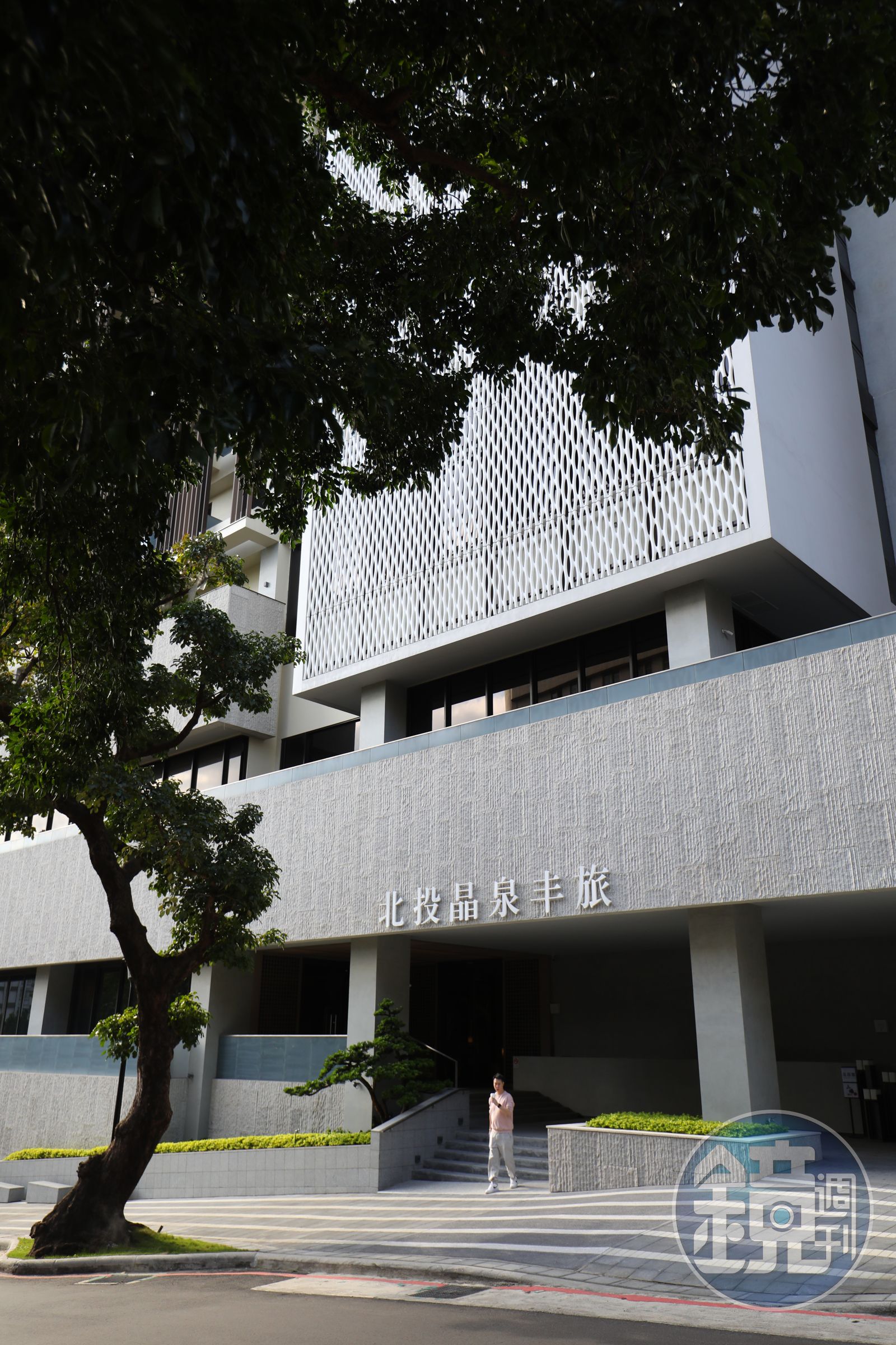飯店歷經超過三年的籌建期終於見客,距離新北投捷運站步行僅3分鐘就能抵達。
