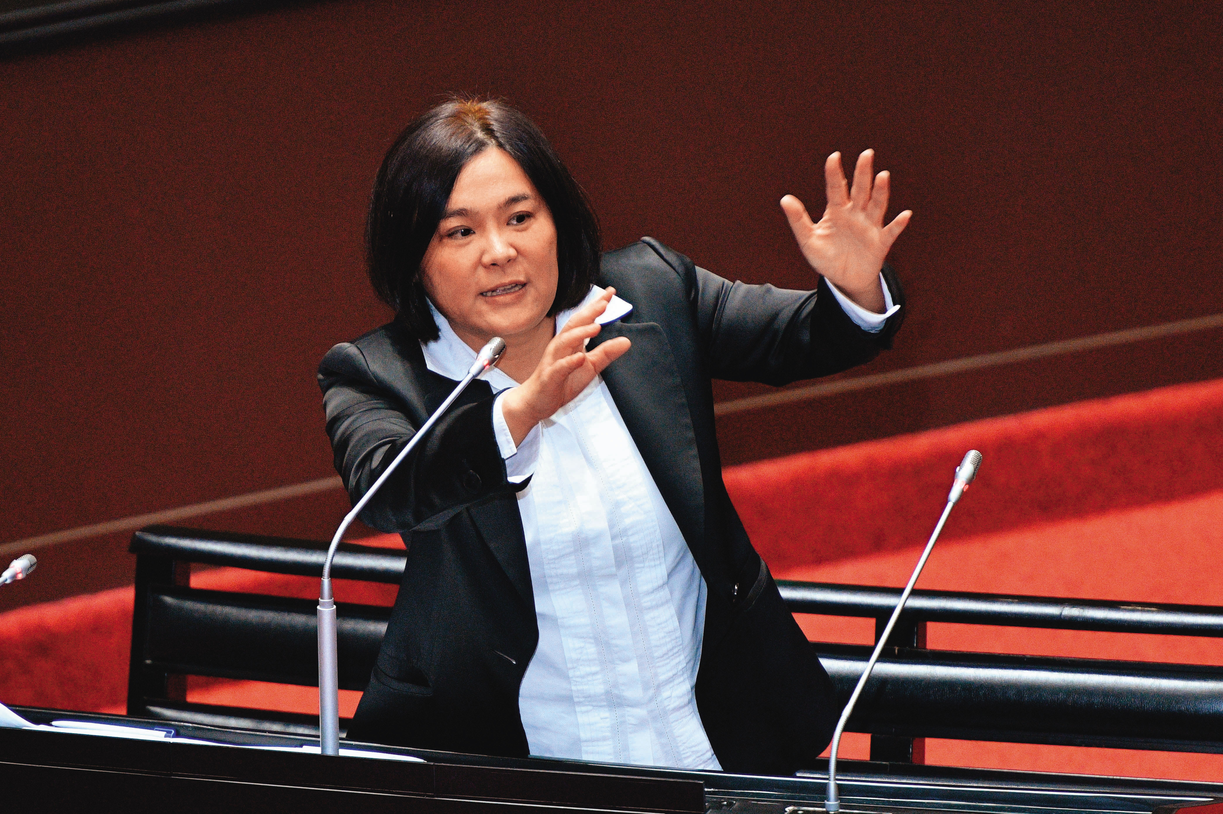 被歸類在友韓軍的陳玉珍近來大動肝火,於黨內群組猛批「韓周體制」。