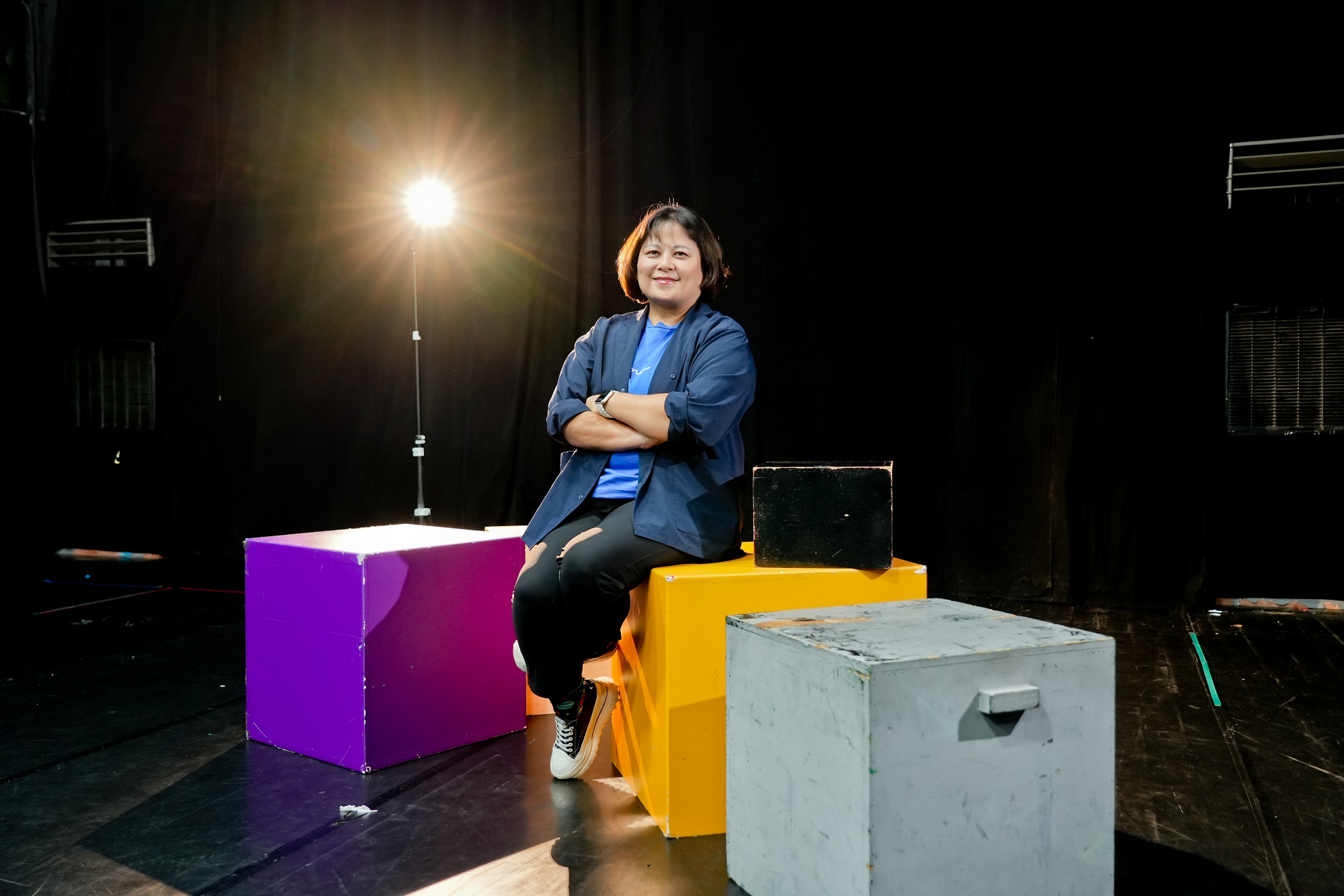 紙風車執行長張敏宜在劇團服務逾20年，卻因疫情停演懷疑是否被需要。