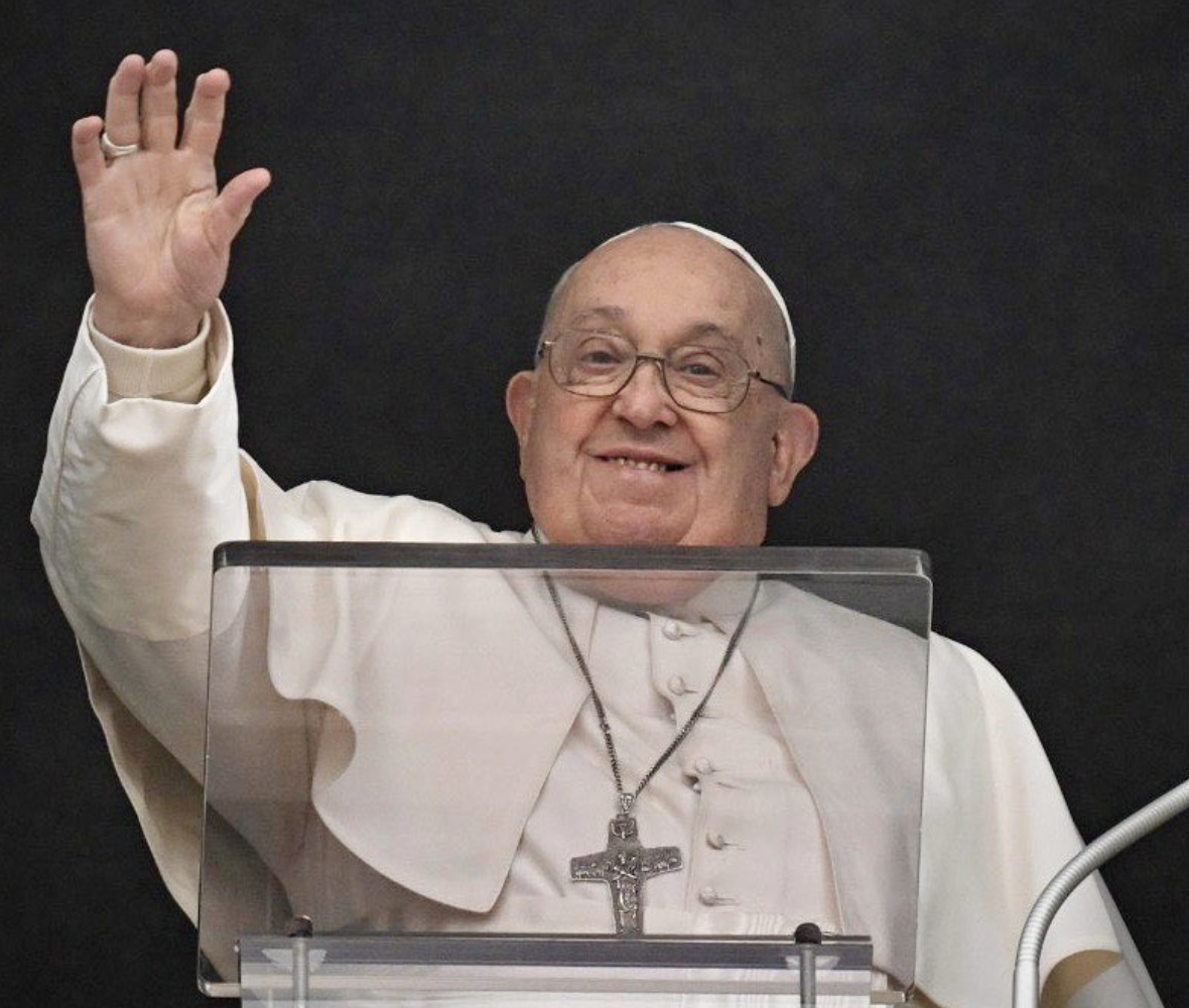 教宗方濟各病情稍有好轉。（翻攝自IG@franciscus）