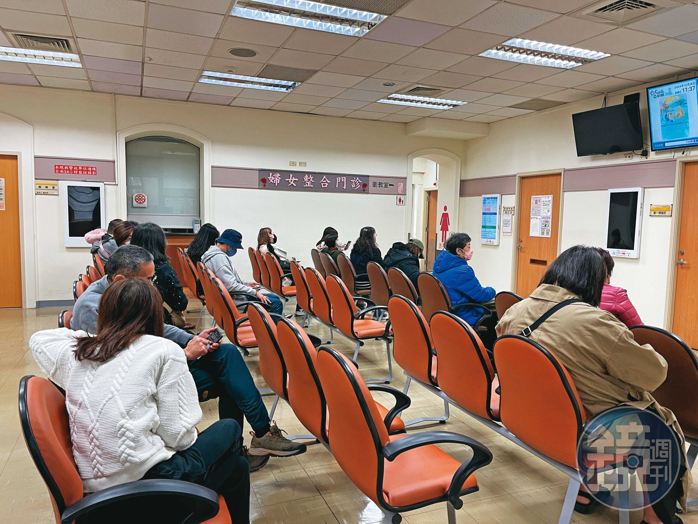 知情人士批評，台大調查C教授性騷擾案時，沒保護好受害人。