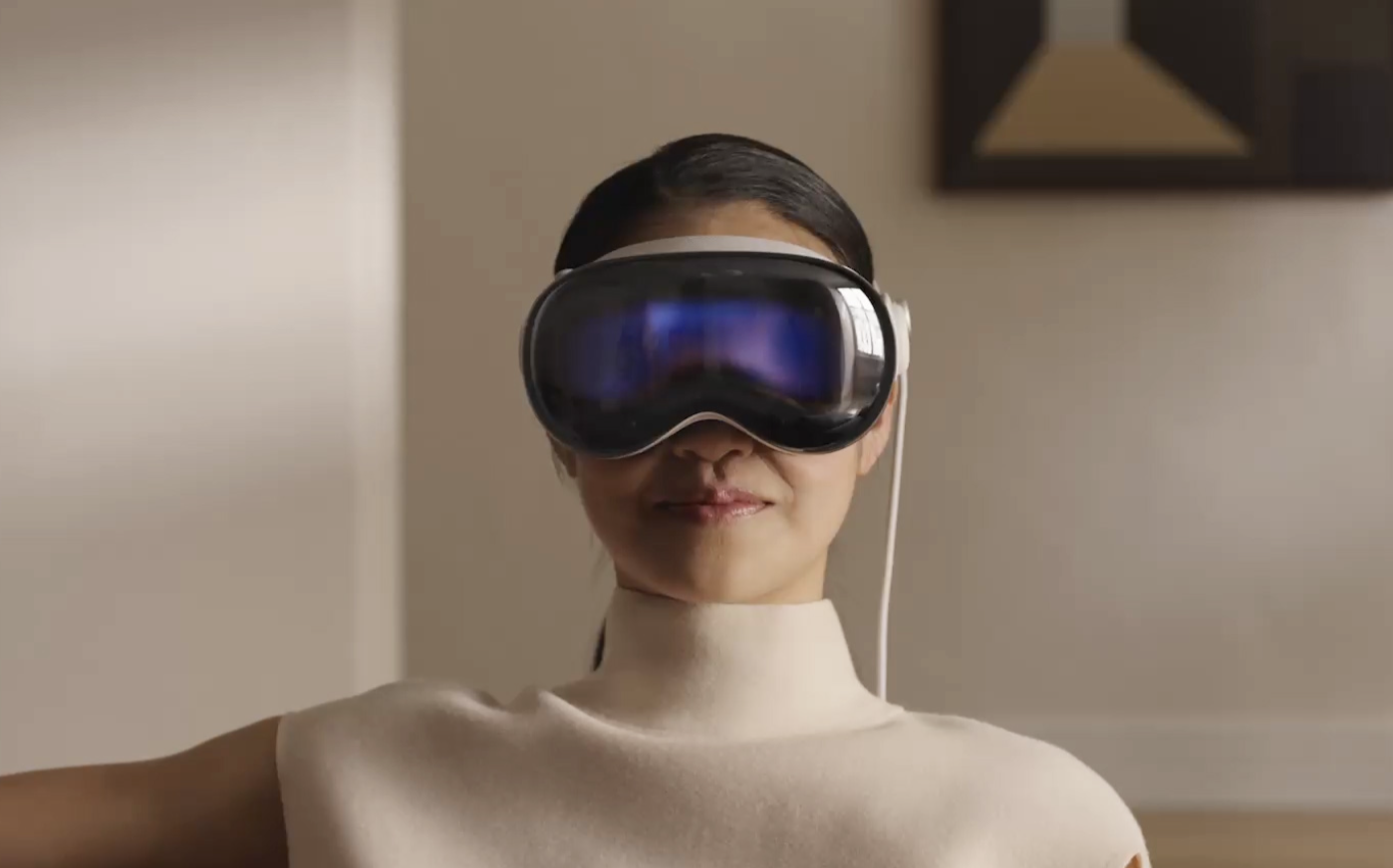 Apple推出首款空間運算設備「Vision Pro」。（翻攝自Apple官網）