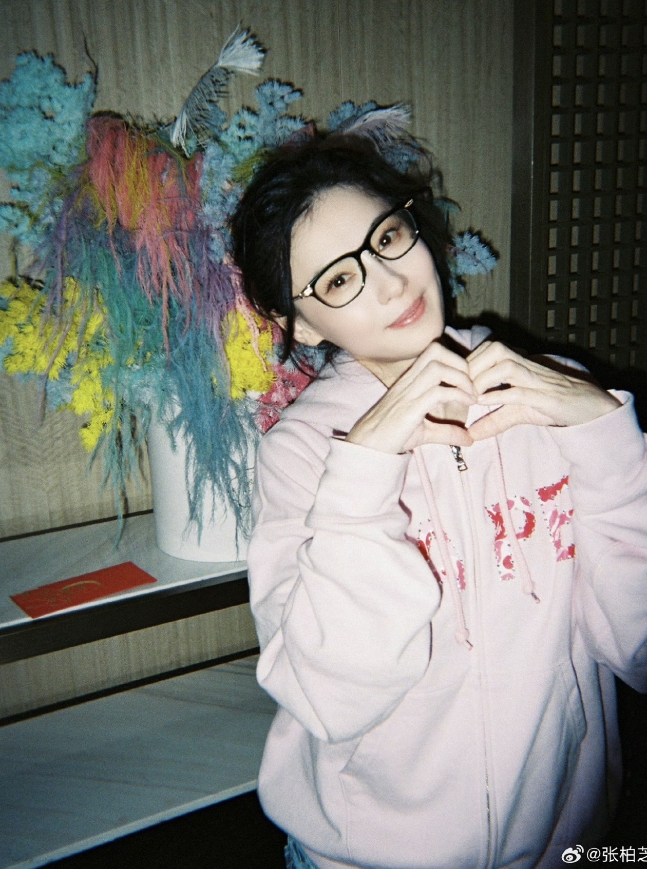 港媒報導，謝賢名下約一億港幣有九成交由前媳婦張柏芝代管。（圖／翻攝自張柏芝微博）