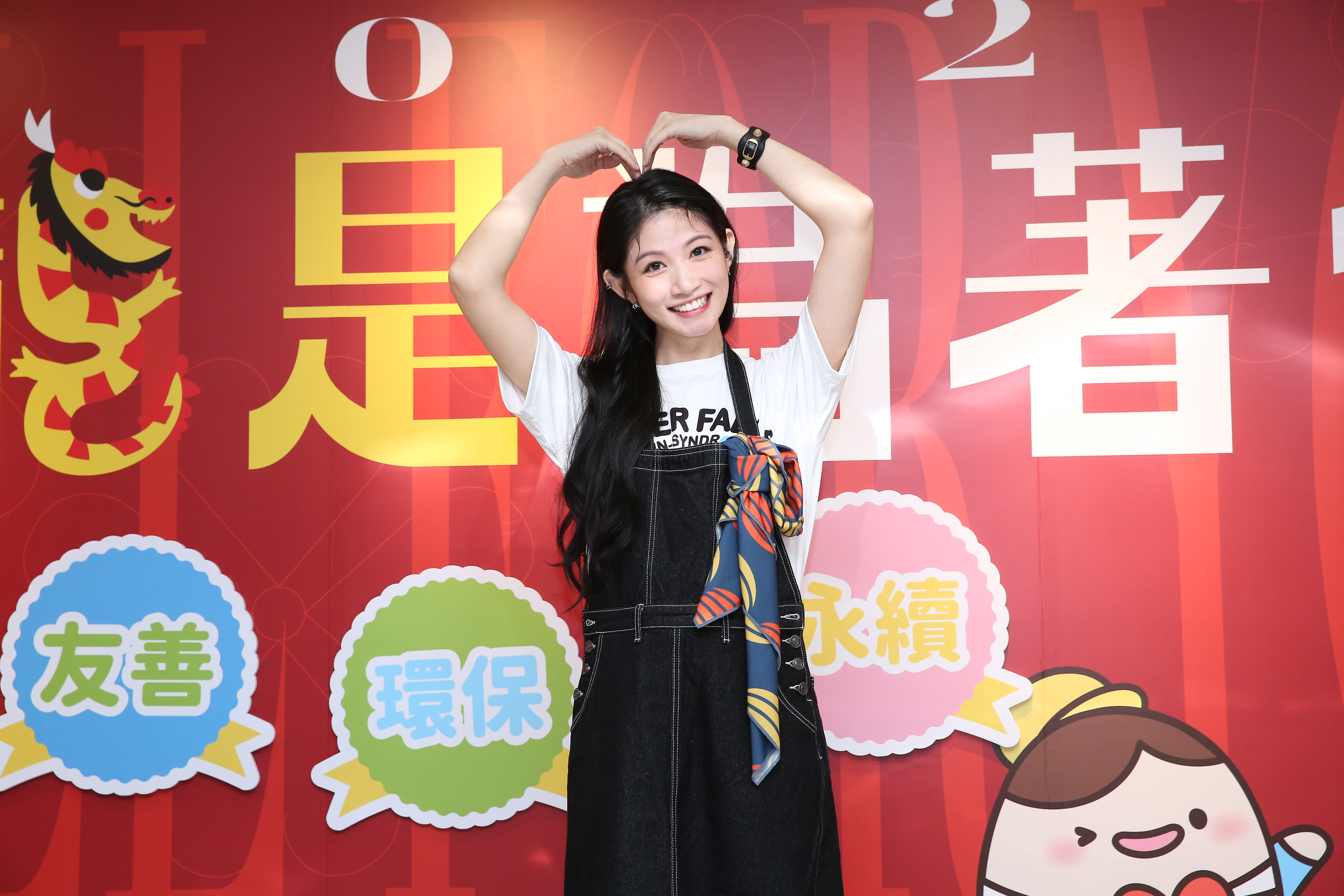 懷孕5個多月的李千娜出席活動，早上收到醫院簡訊，她以為寶寶有問題，嚇得大哭。