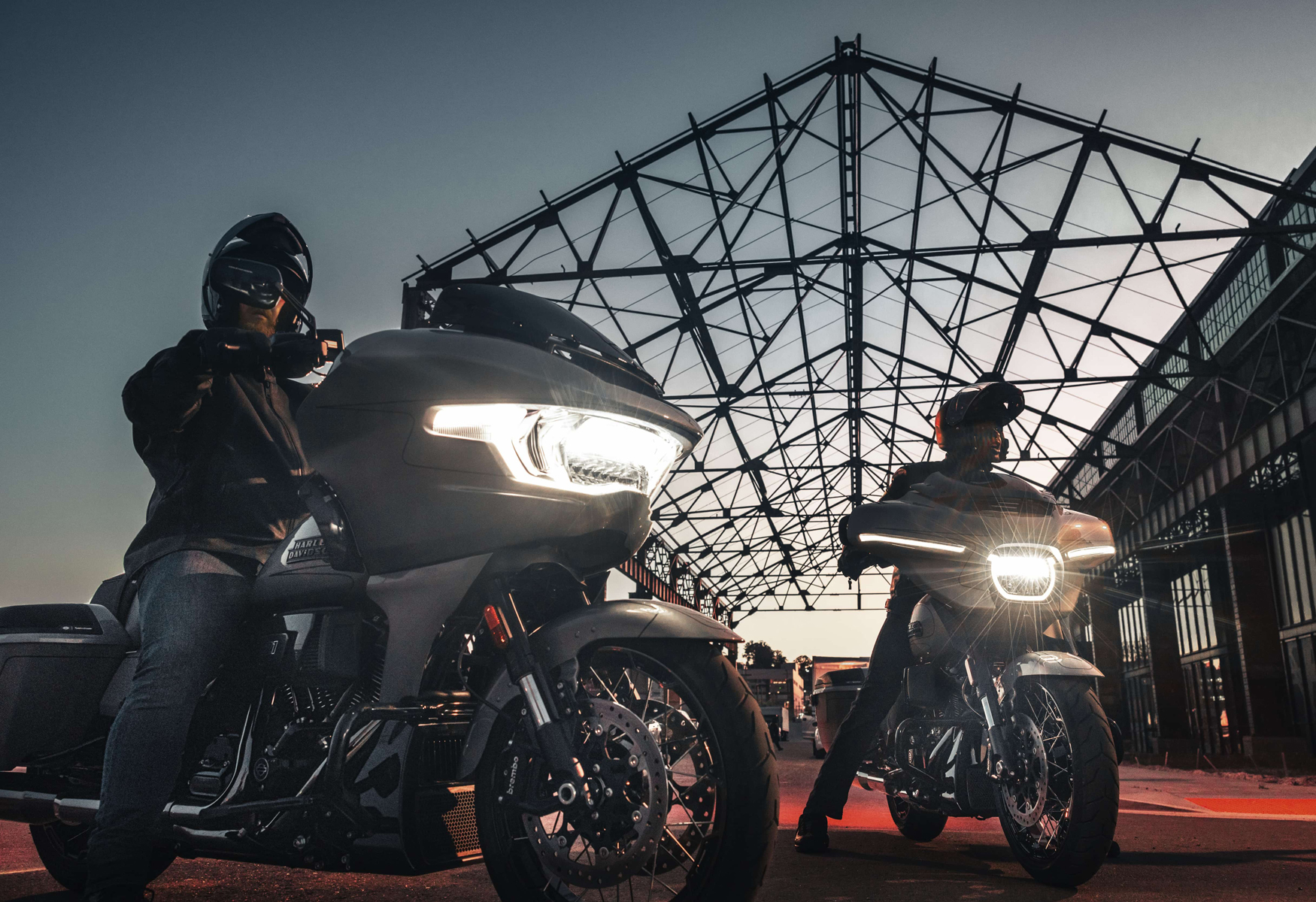 【新車登場】美式重機的新疆界！2023 Harley-Davidson CVO