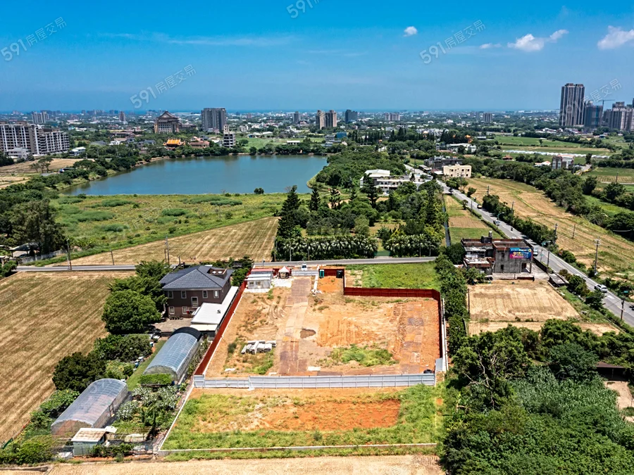 建案廣川市1也包含農地停車位,買家得知後擔心會遭檢舉,要求廣川建設出面處理。(翻攝自591房屋交易網網站)