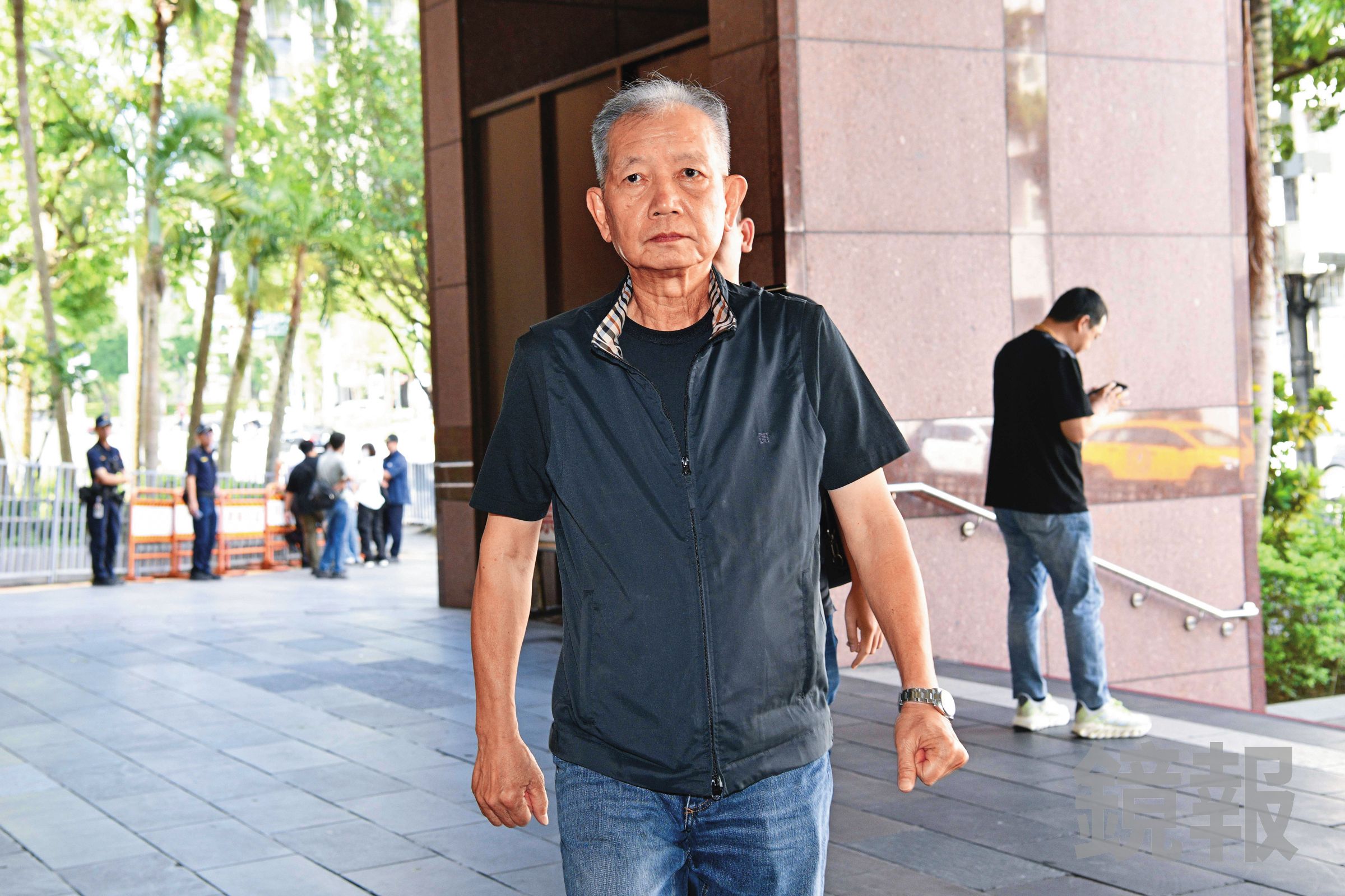 邱清章(圖)證稱,替「博弈教父」陳盈助拿300萬元至市長室,由踩飛輪的柯文哲親收。(鏡報林煒凱)