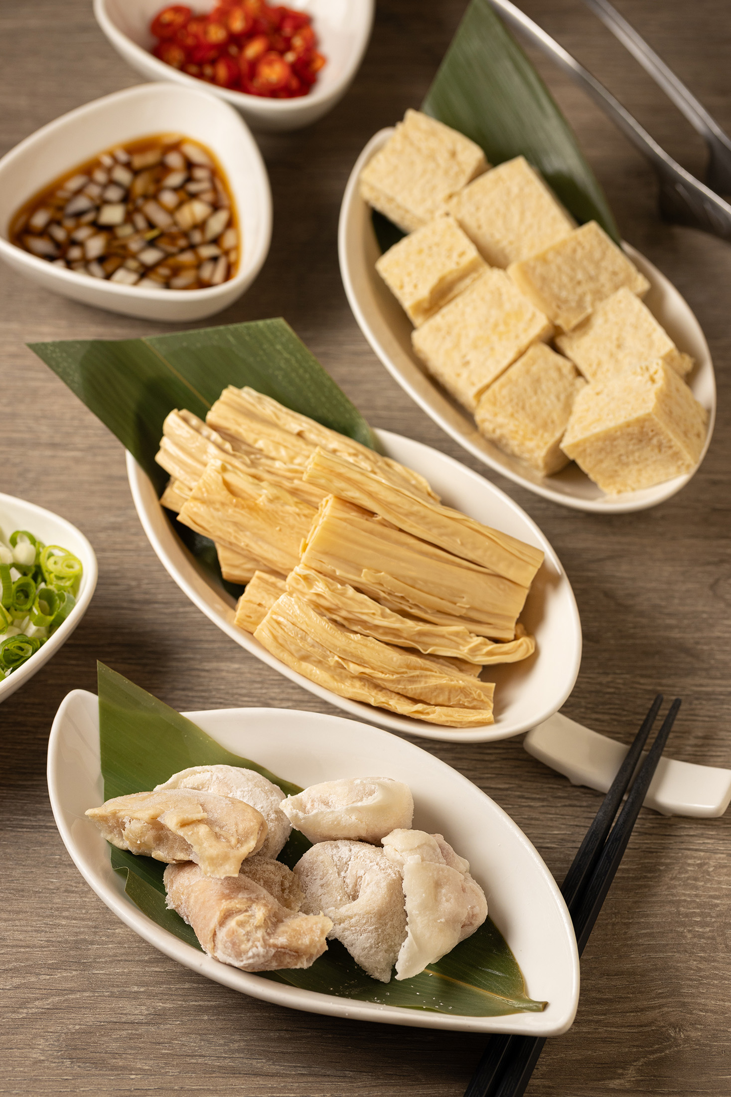 綜合餃、腐竹與豆腐是許多客人會加點的火鍋配料。(60~120元/份)