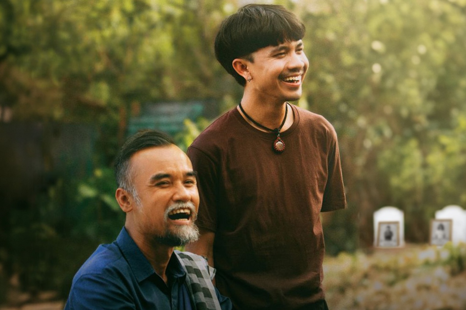 喬德因父親生病，必須繼承家業成送葬人。（車庫娛樂提供）