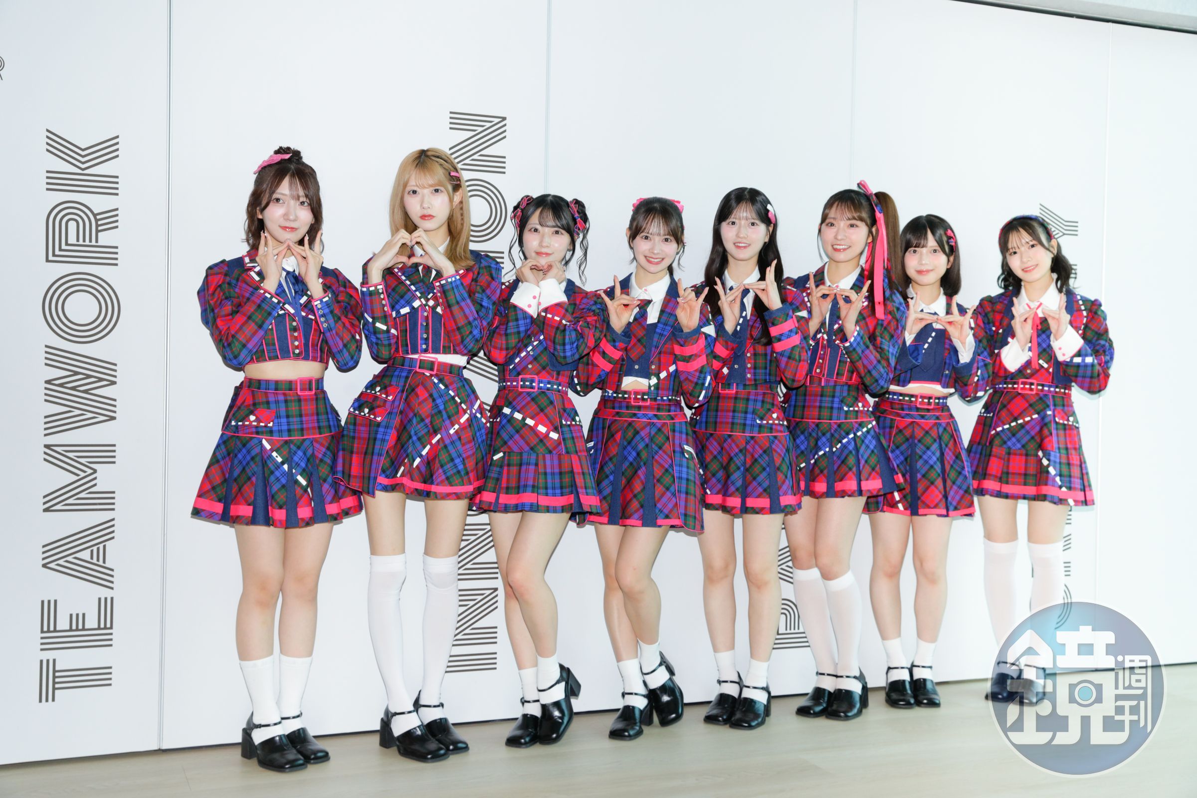 AKB48 工藤華純(左起)、千葉恵里、佐藤綺星、伊藤百花、八木愛月、山内瑞葵、川村結衣、橋本恵理子今日與台灣媒體見面,分享首次登上台北大巨蛋的期待。