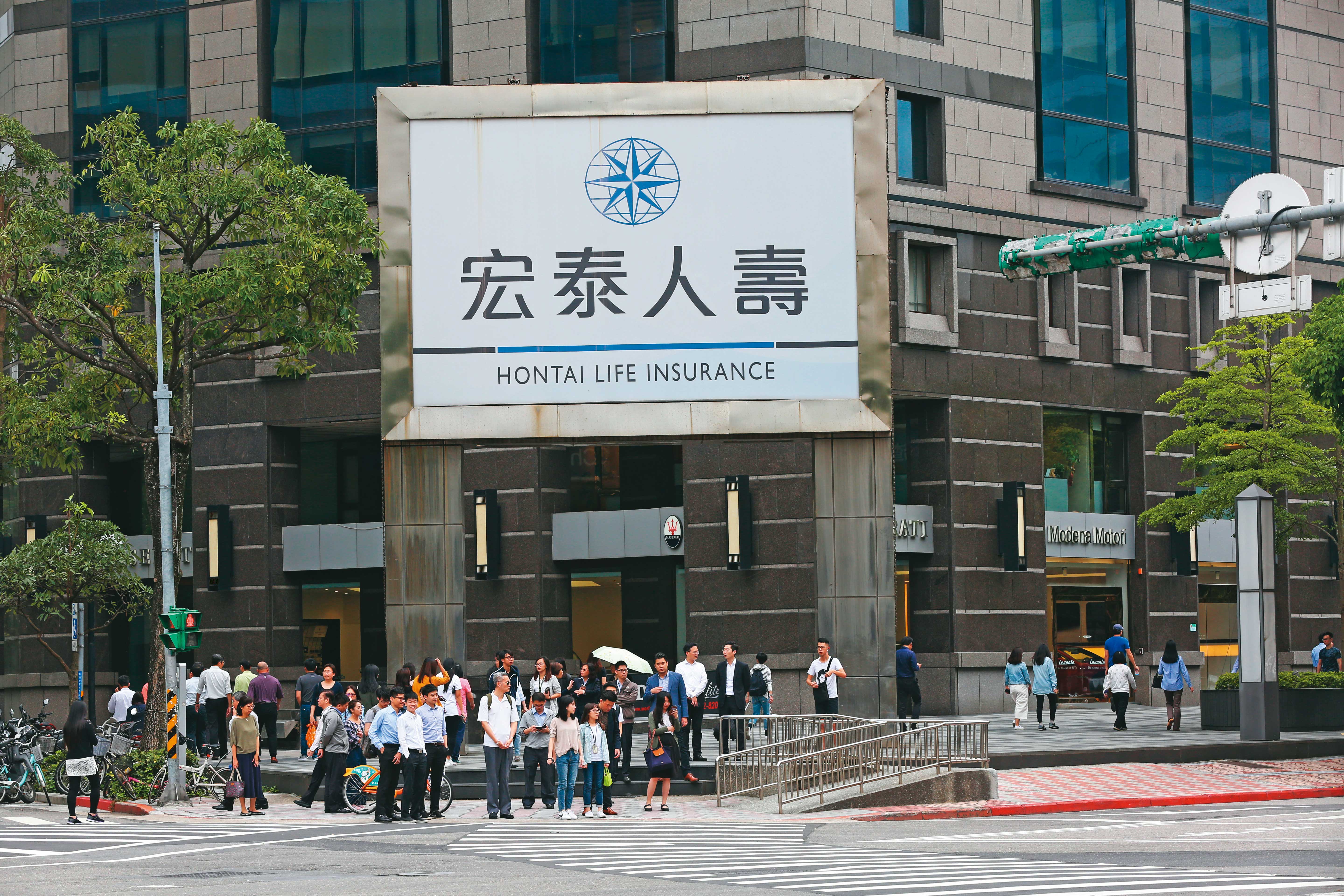 宏泰集團事業版圖橫跨金融與地產，宏泰人壽就是旗下事業之一。