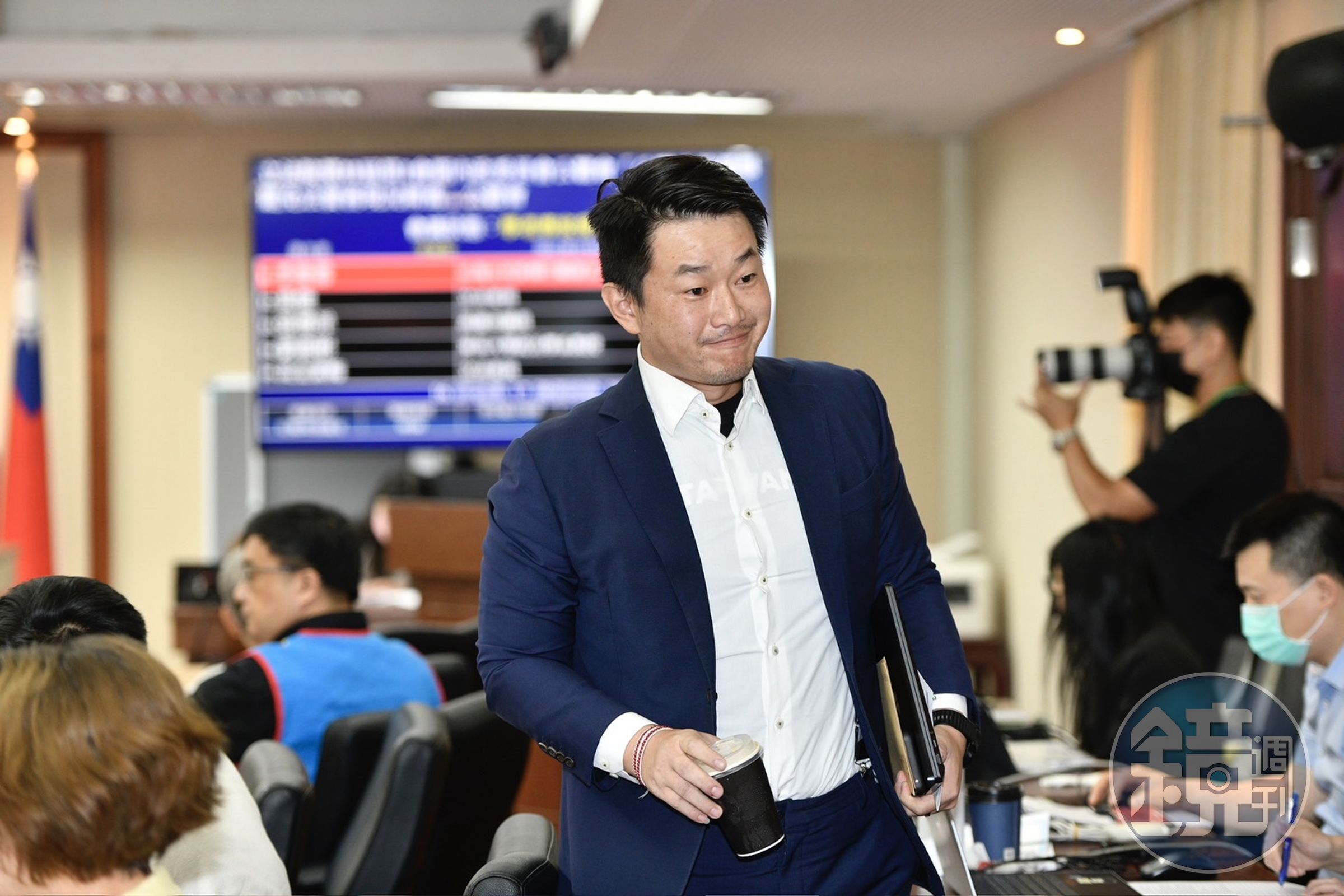 陳柏惟今出席立法院內政委員會出席《選罷法》公聽會，以自身經驗分享被罷免過程遇到的問題。