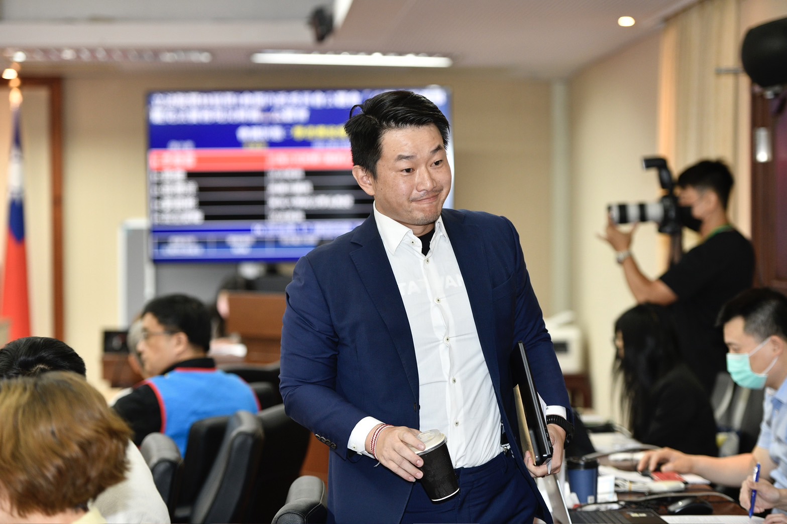 陳柏惟今出席立法院內政委員會出席《選罷法》公聽會，以自身經驗分享被罷免過程遇到的問題。