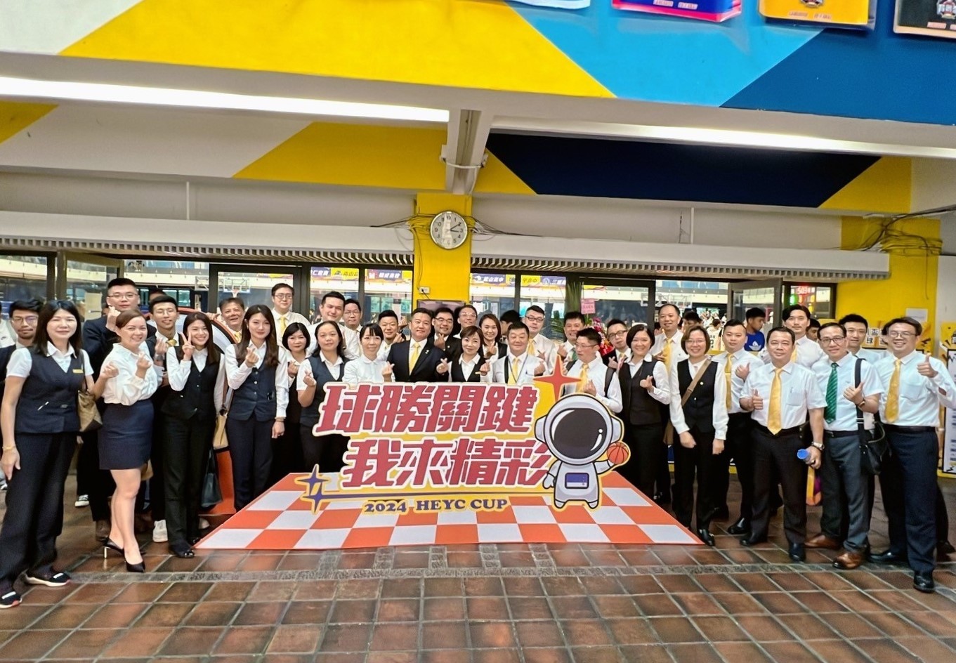 永慶房產集團連續2年支持育創盃籃球賽，為年輕球員打造舞台。