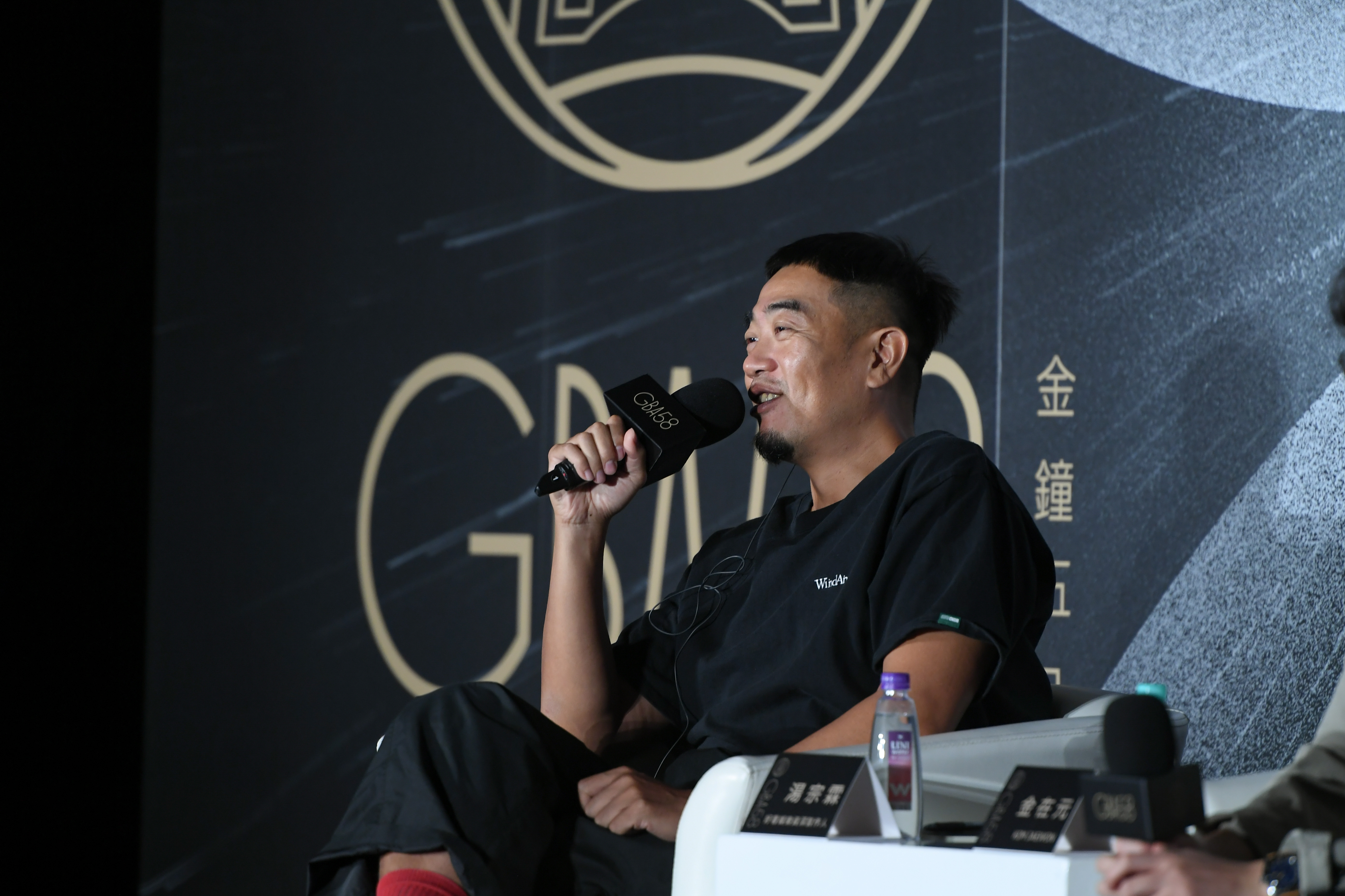 《來吧！營業中》製作人湯宗霖在選擇出演陣容時很注重每位藝人的特色與個性。（三立電視台提供）
