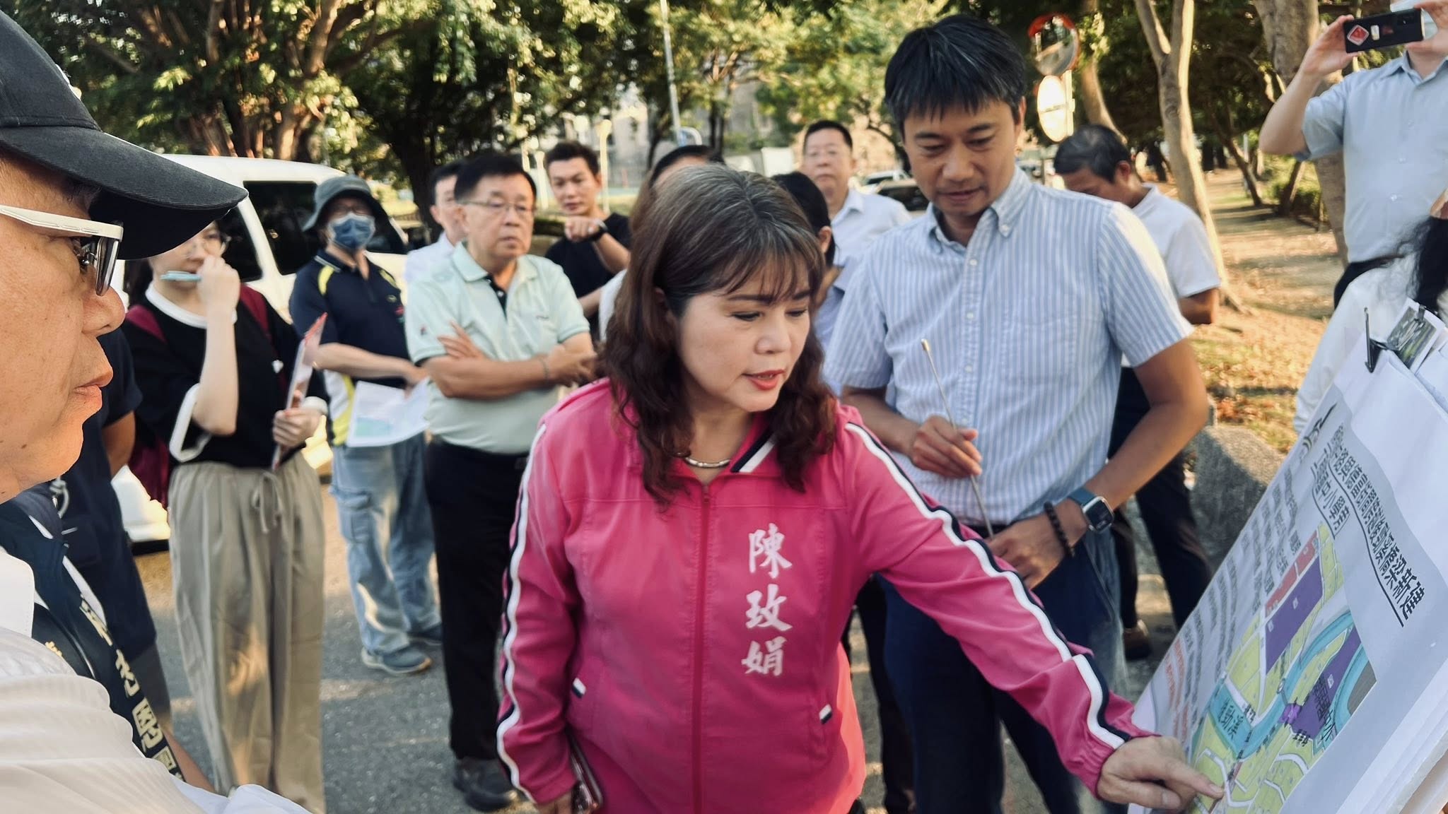 陳玫娟今日透過律師發表聲明指出，對於所有不實指控，已委請事務所蒐集證據，依法追究其法律責任，以正視聽！（翻攝自臉書@高雄市議員 陳玫娟）