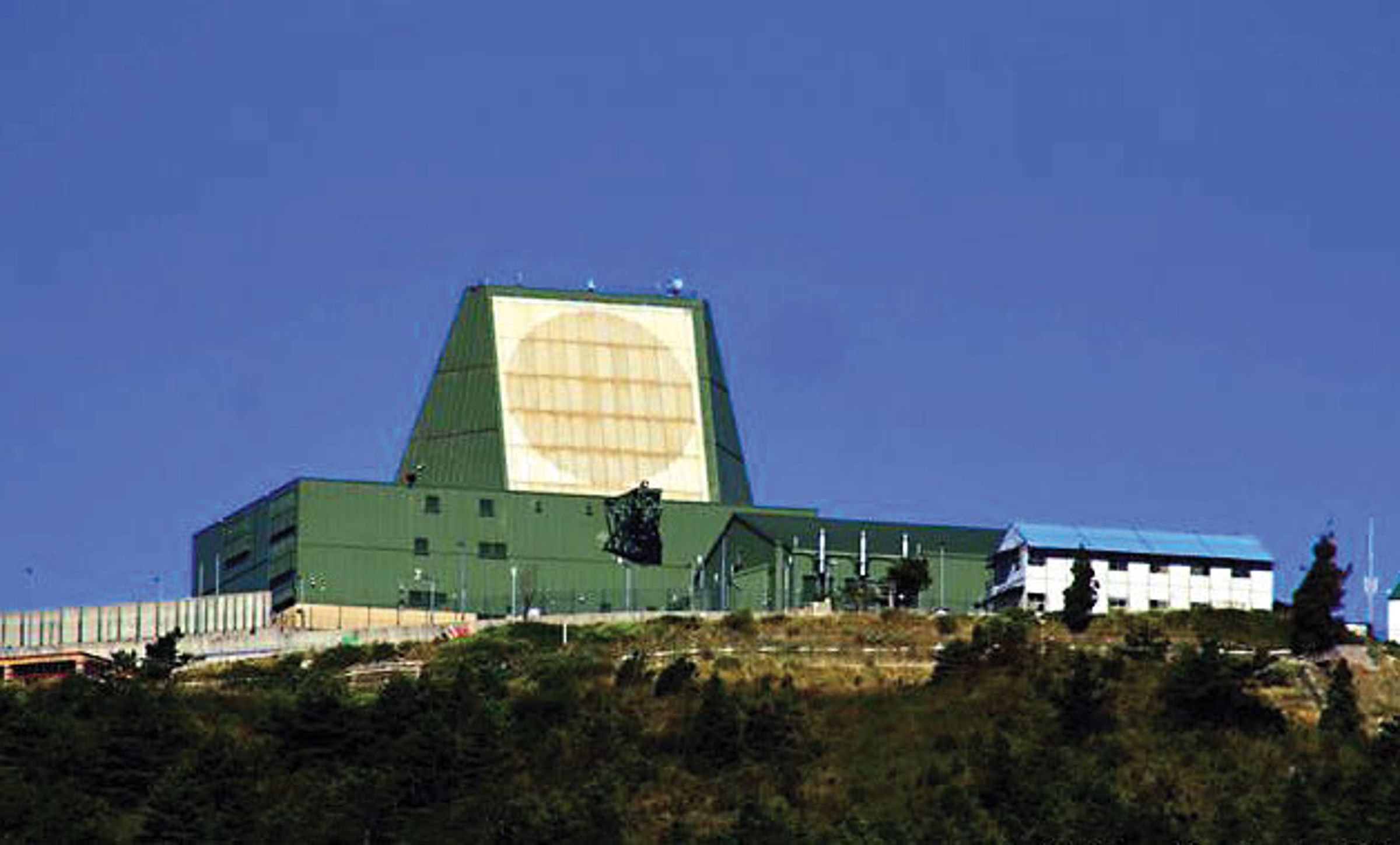 中共情治人員要求史濬程提供台灣有關海空雷站情資。圖為樂山雷達站。（翻攝中華民國空軍臉書）