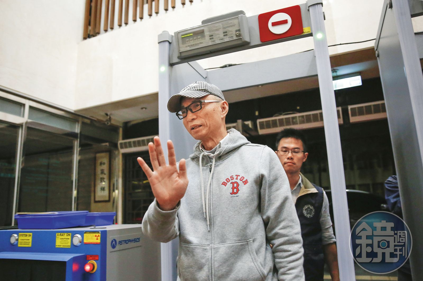 棄保潛逃的龍邦集團朱國榮安排的人馬，仍掌控泰山、中聯油脂經營權