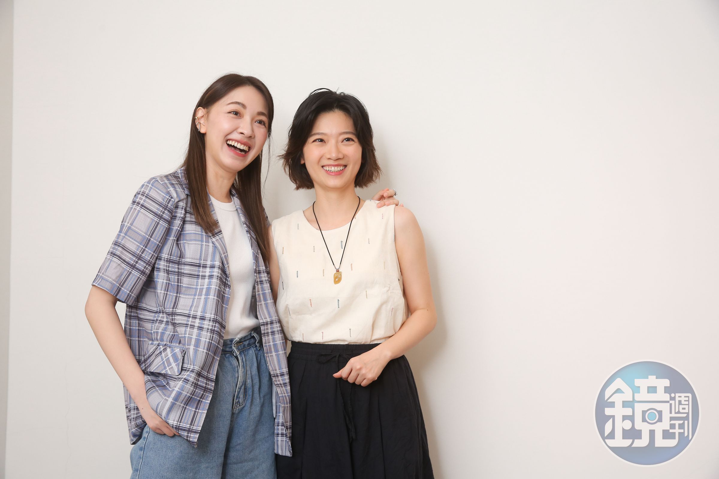 林玟誼(左)、傅小芸今天出席大愛新劇《你好,我是誰2》媒體茶敘。