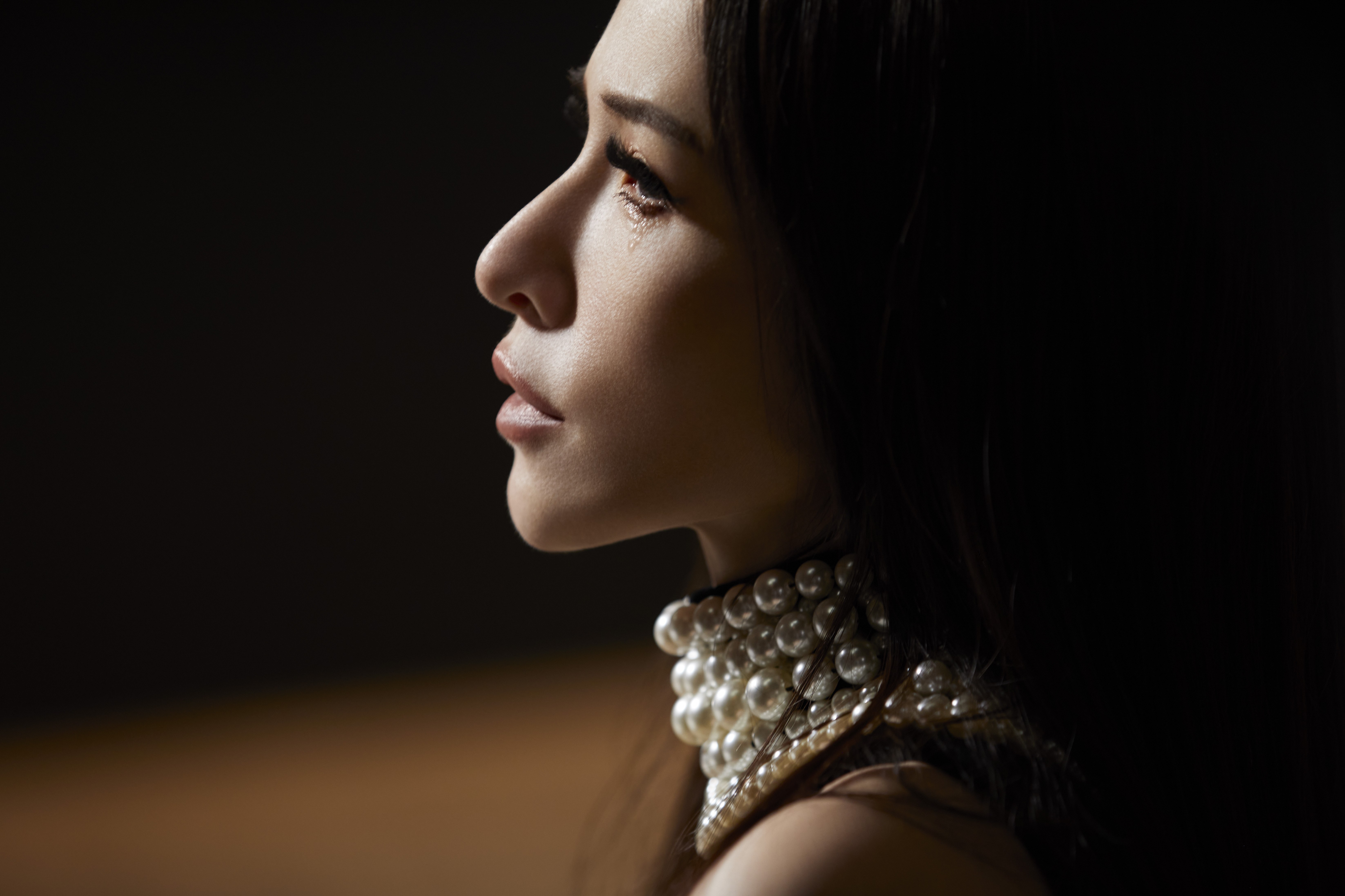 蕭亞軒久未出輯，近期發行新單曲〈愛沒有錯〉，音樂中有她真實的樣子。（華納音樂提供）