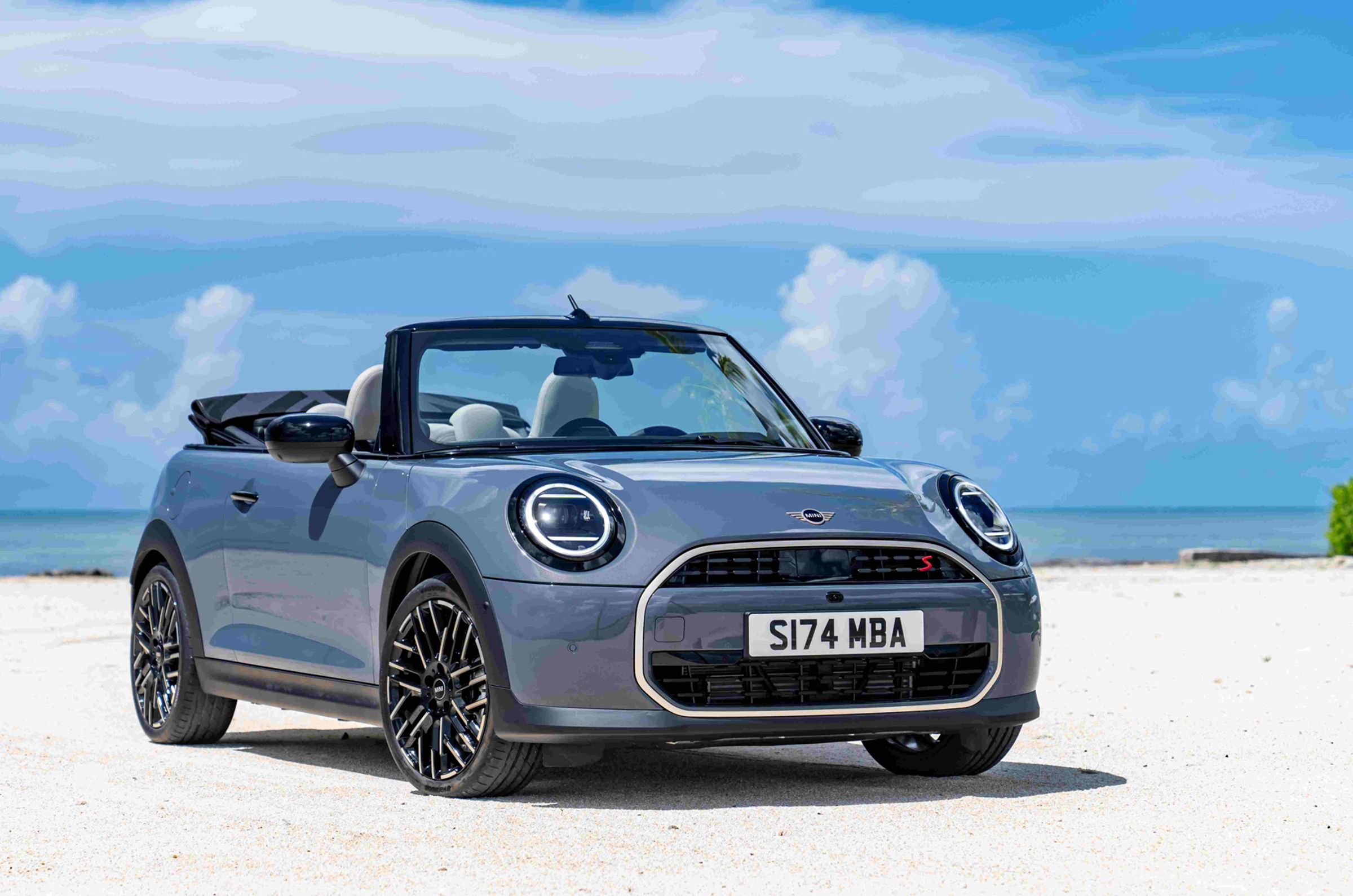 全新世代MINI Cooper Cabrio正式上市，承襲純粹設計語言，融合創新科技，帶來無與倫比的駕駛樂趣。