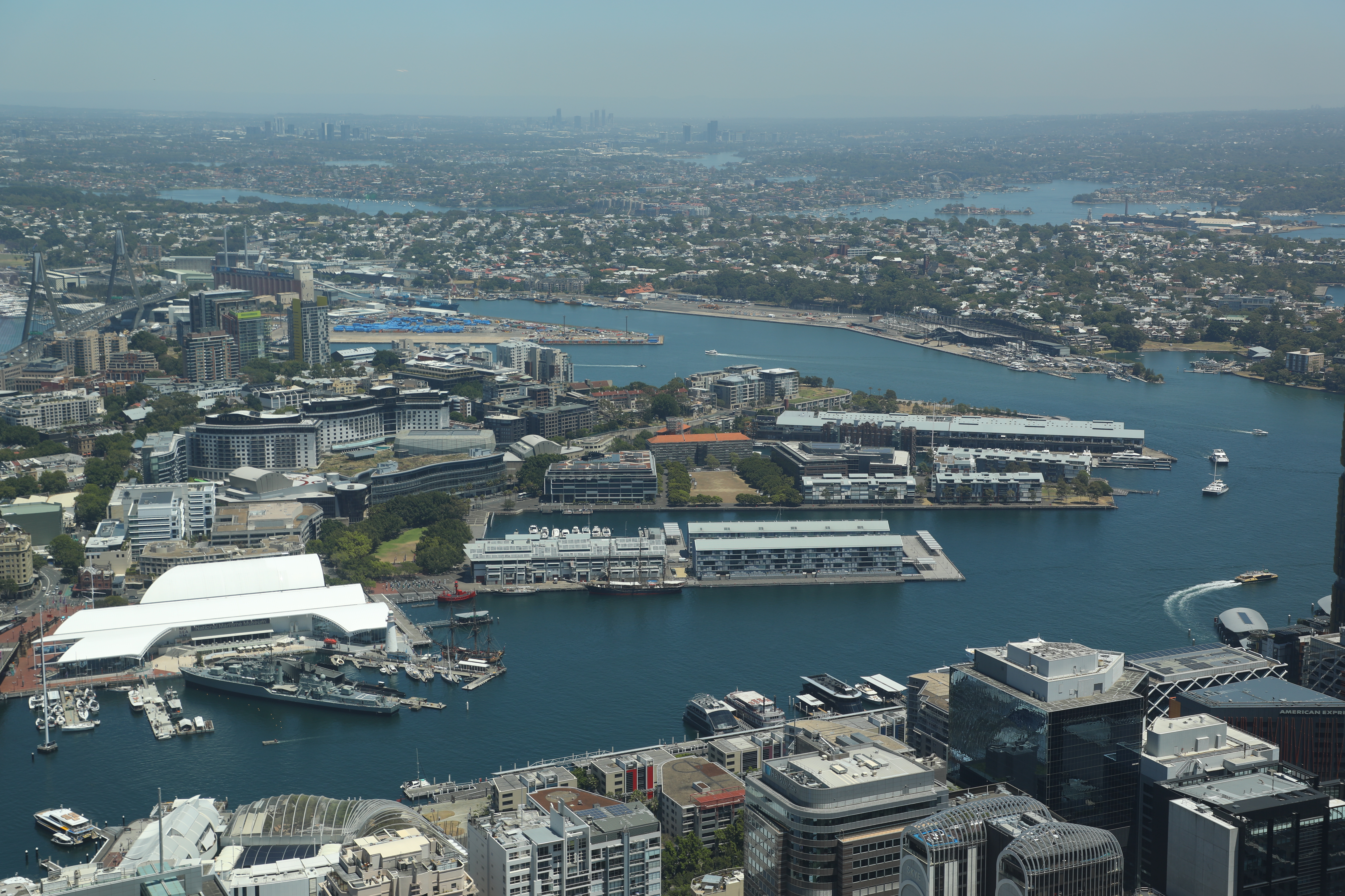 澳洲雪梨匯聚多元移民文化，刺激本地餐飲加速發展，位在達令港附近的「Prefecture 48」就是受矚目的餐飲新風景之一。