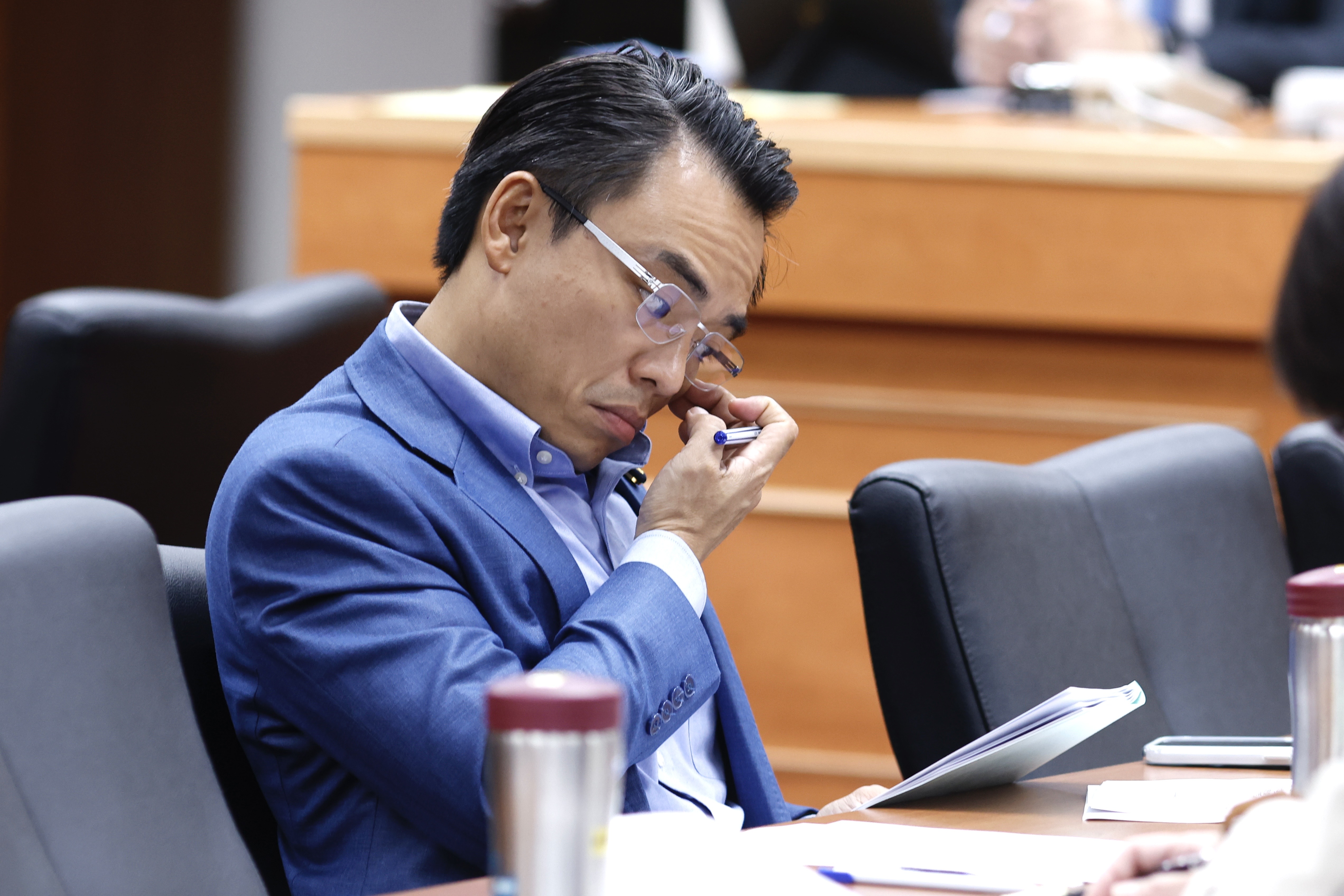 洪孟楷對李宇翔提告違反《選罷法》，檢方予以不起訴處分。