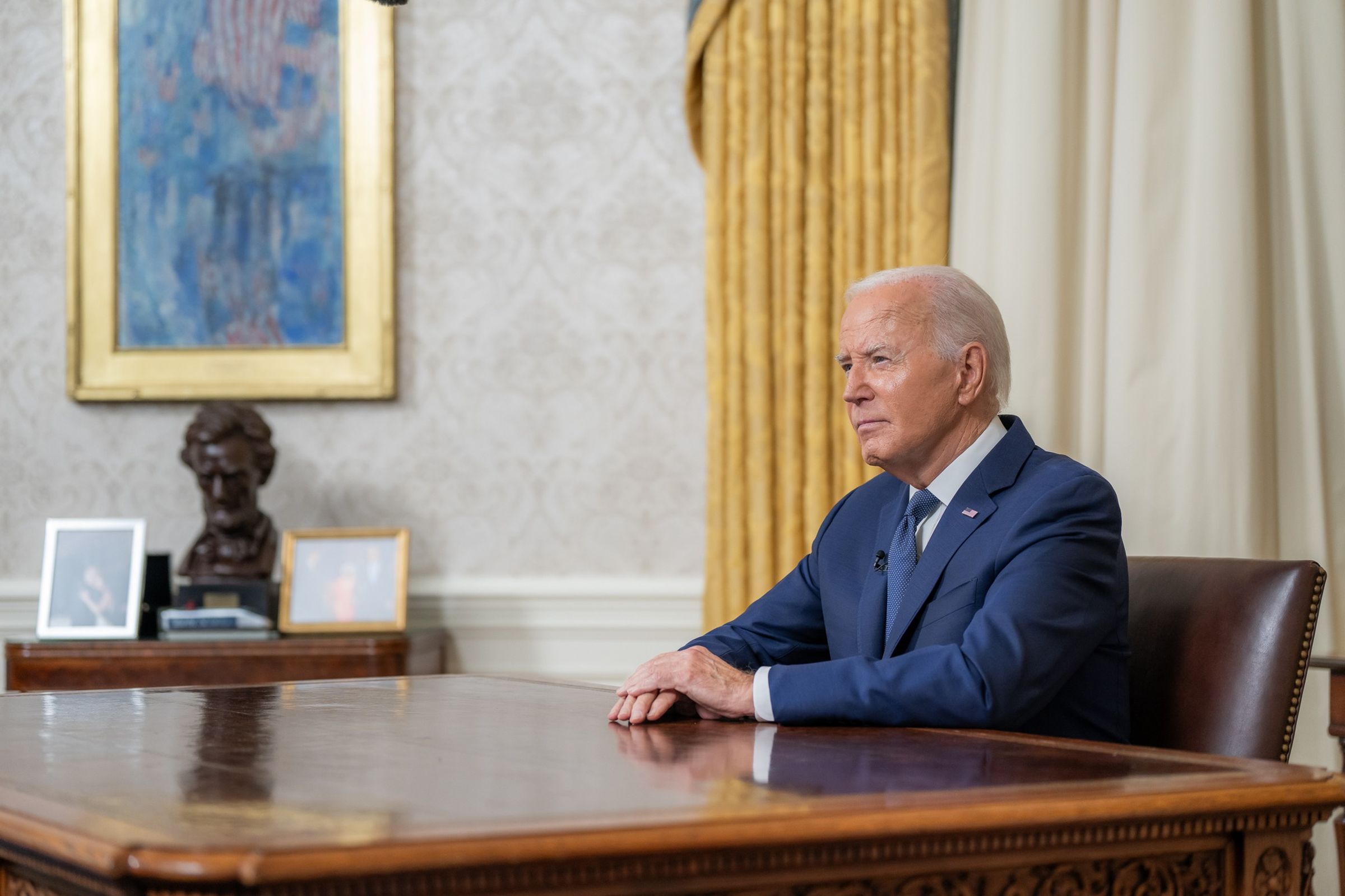在大選前關鍵時刻,拜登再度確診新冠肺炎。(翻攝自President Joe Biden臉書)
