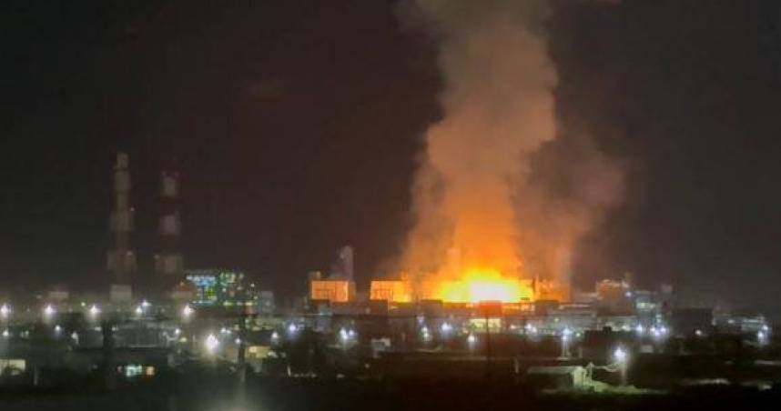 高雄興達電廠前天發生天然氣外洩爆炸事故。（翻攝畫面）