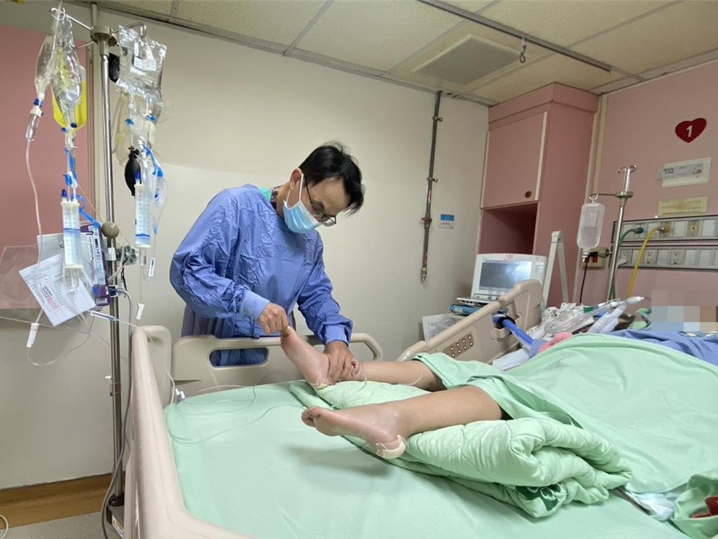 彰化遭撞小姊妹搶救81天，醫院證實家屬已簽下放棄急救同意書。（翻攝畫面）